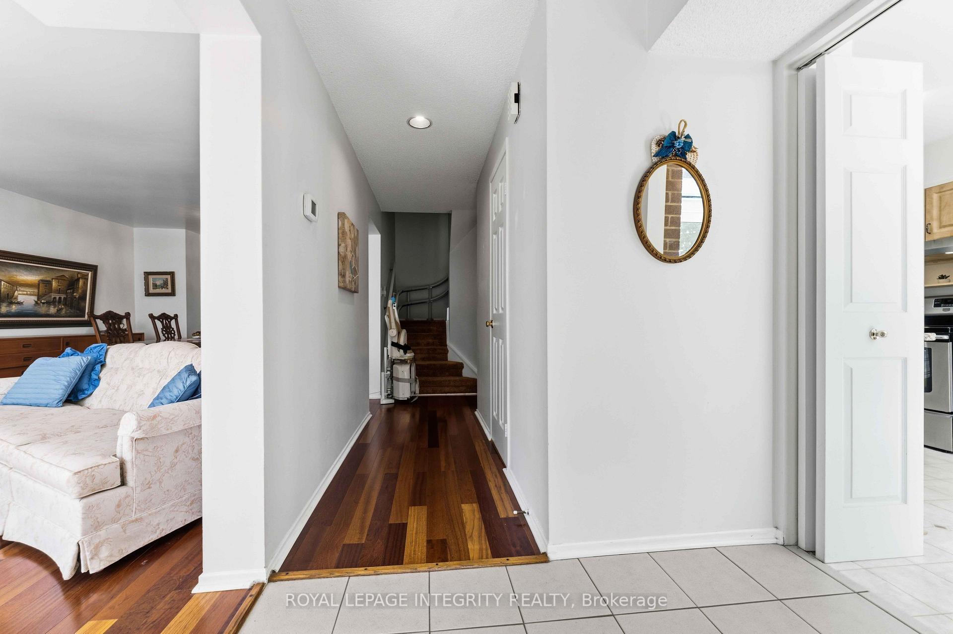Photo 32 of Unit 27, 100 Hillside Drive, Ottawa, Viscount Alexander Park — HOMEH