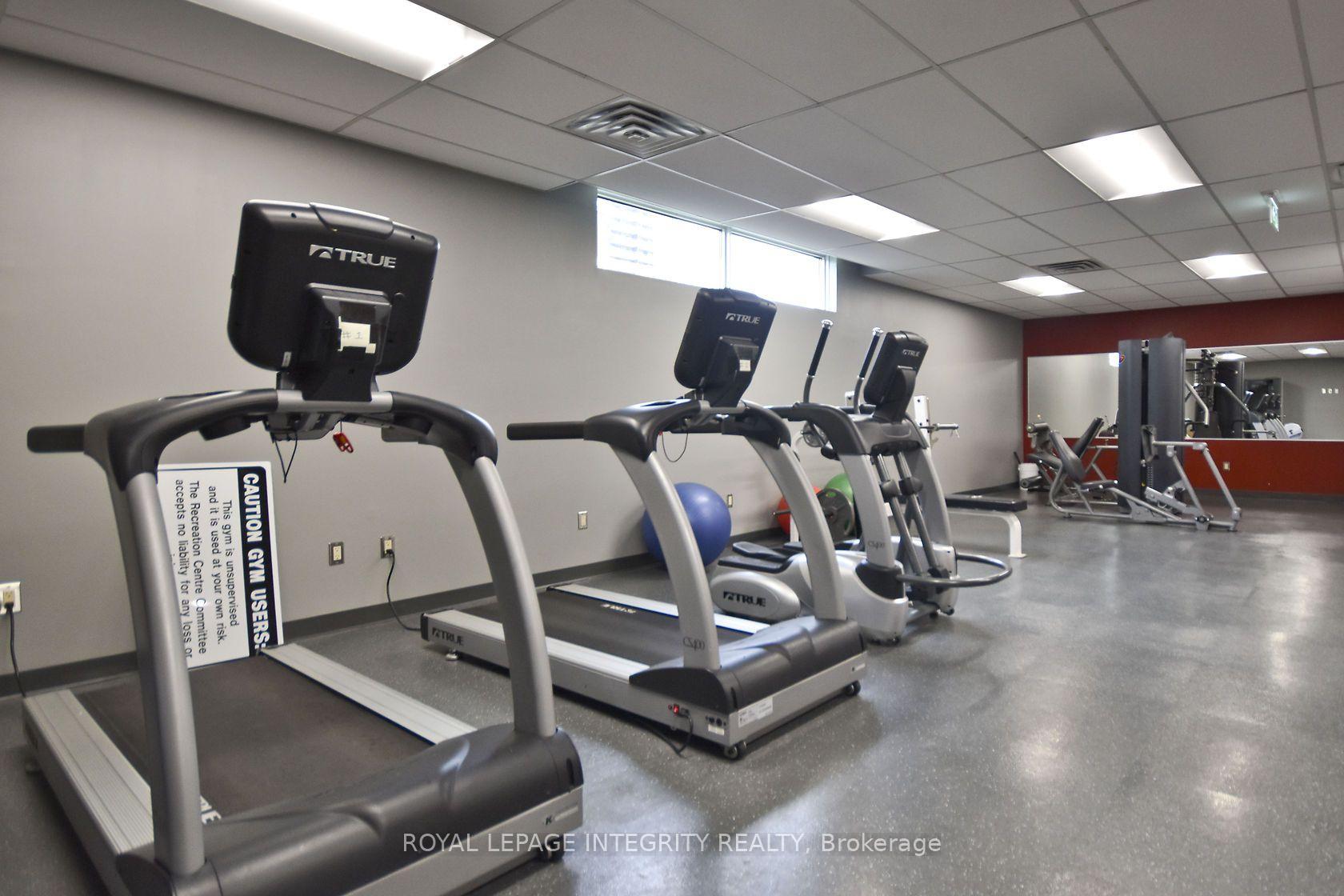 Photo 39 of Unit 27, 100 Hillside Drive, Ottawa, Viscount Alexander Park — HOMEH