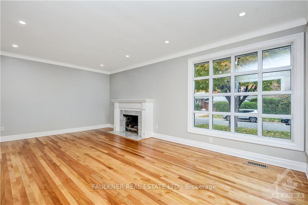 Photo 3 of 520 Keats Avenue, Ottawa, Riverview Park — HOMEH