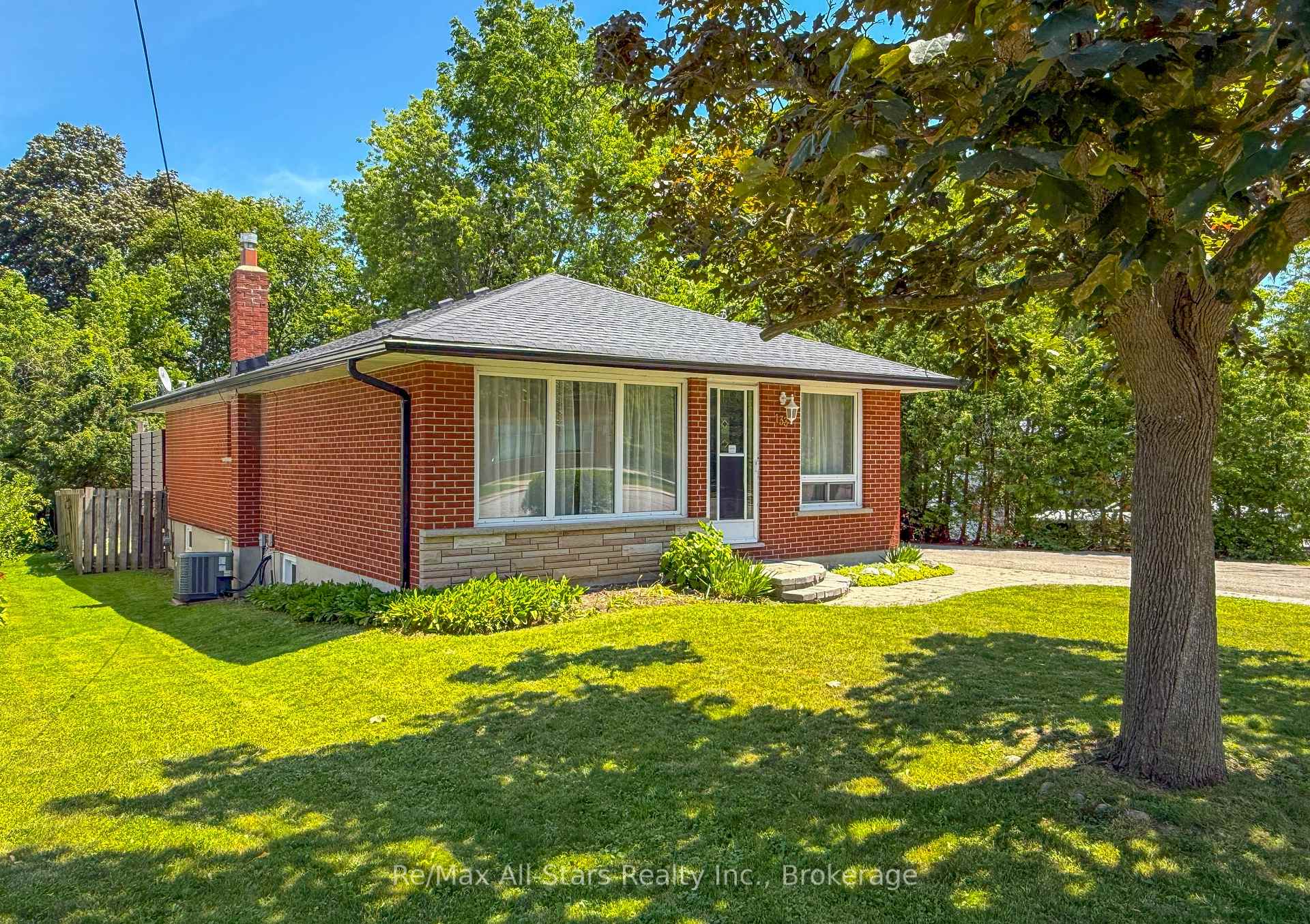 Photo 35 of 133 Rosa Street, Scugog, Port Perry — HOMEH