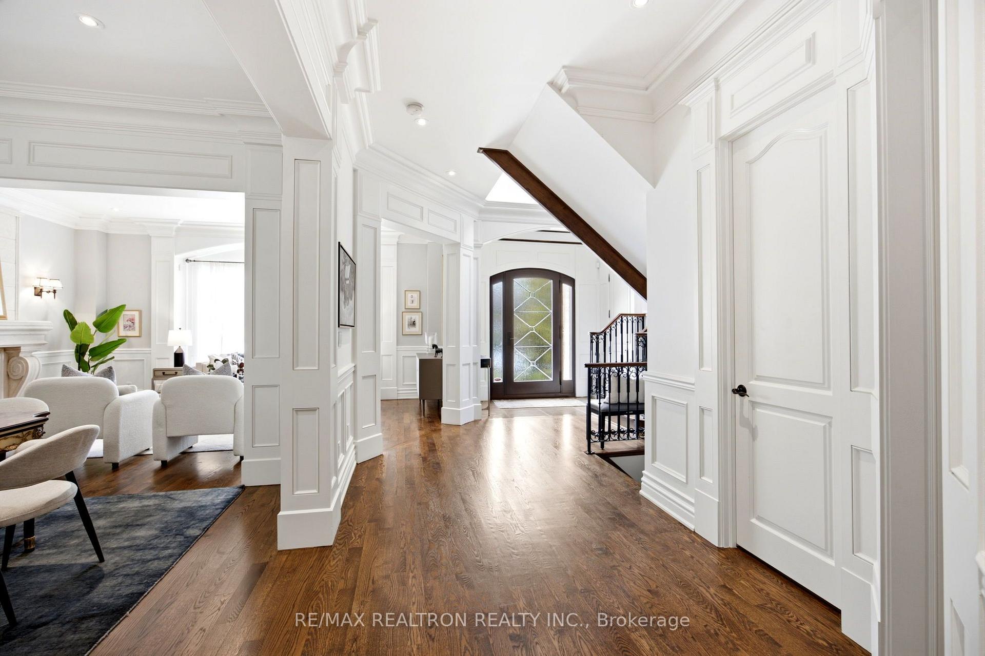 Photo 4 of 268 Brooke Avenue, Toronto, Bedford Park-Nortown — HOMEH