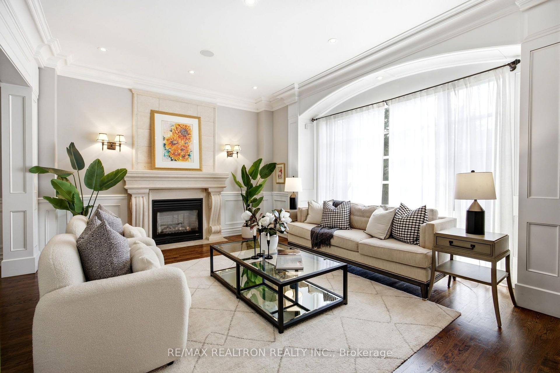 Photo 5 of 268 Brooke Avenue, Toronto, Bedford Park-Nortown — HOMEH