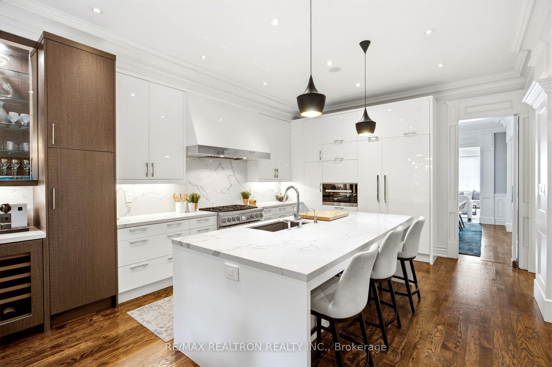 Photo 18 of 268 Brooke Avenue, Toronto, Bedford Park-Nortown — HOMEH