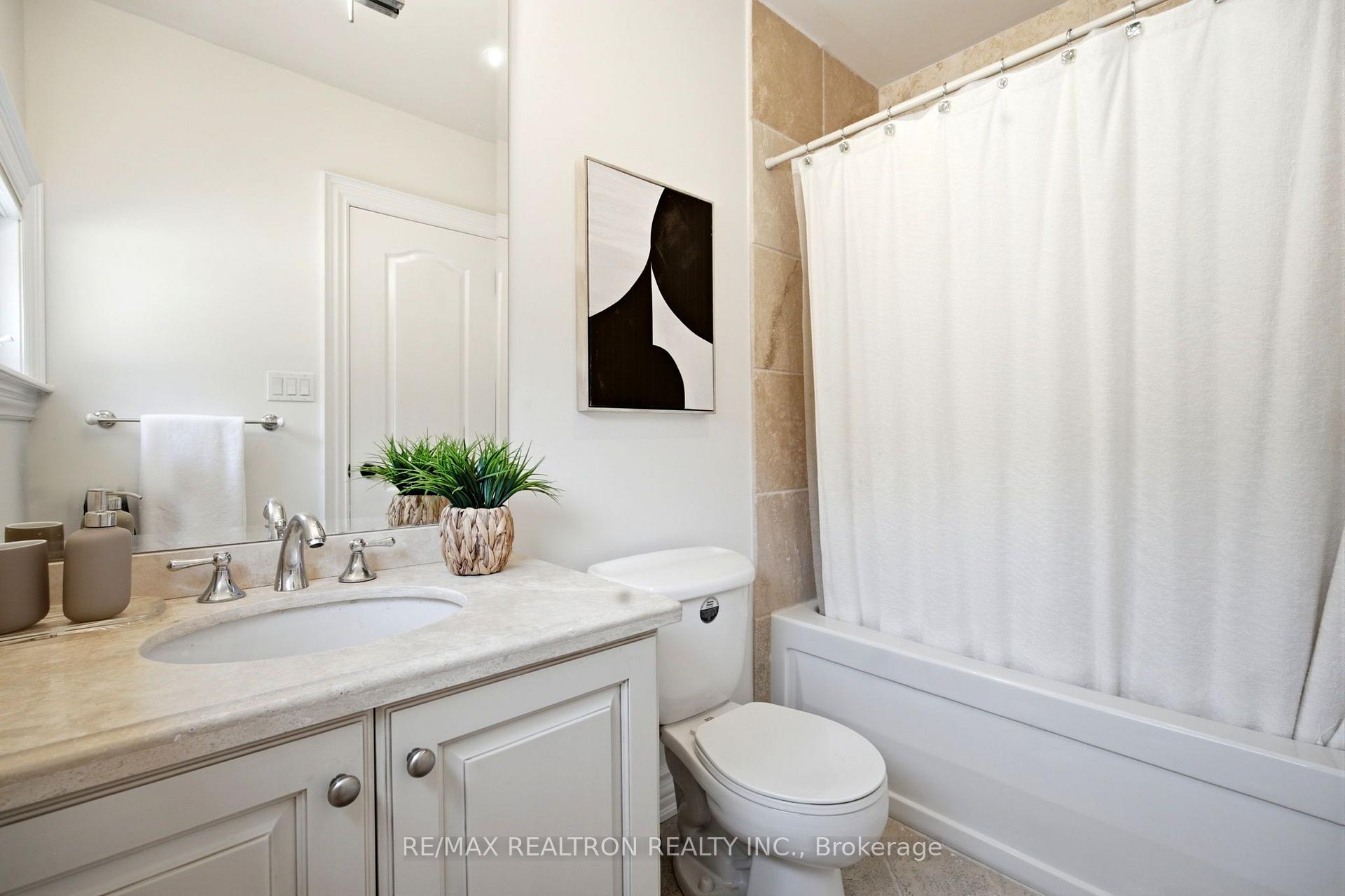 Photo 39 of 268 Brooke Avenue, Toronto, Bedford Park-Nortown — HOMEH