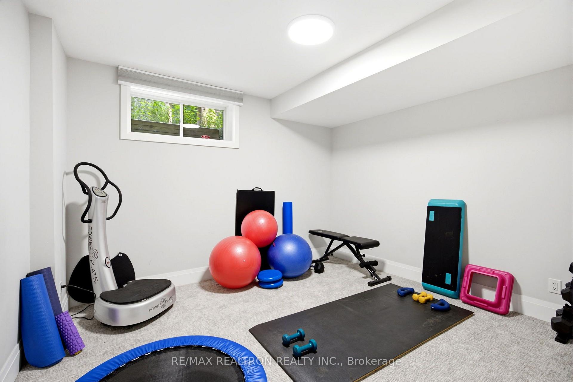 Photo 45 of 268 Brooke Avenue, Toronto, Bedford Park-Nortown — HOMEH