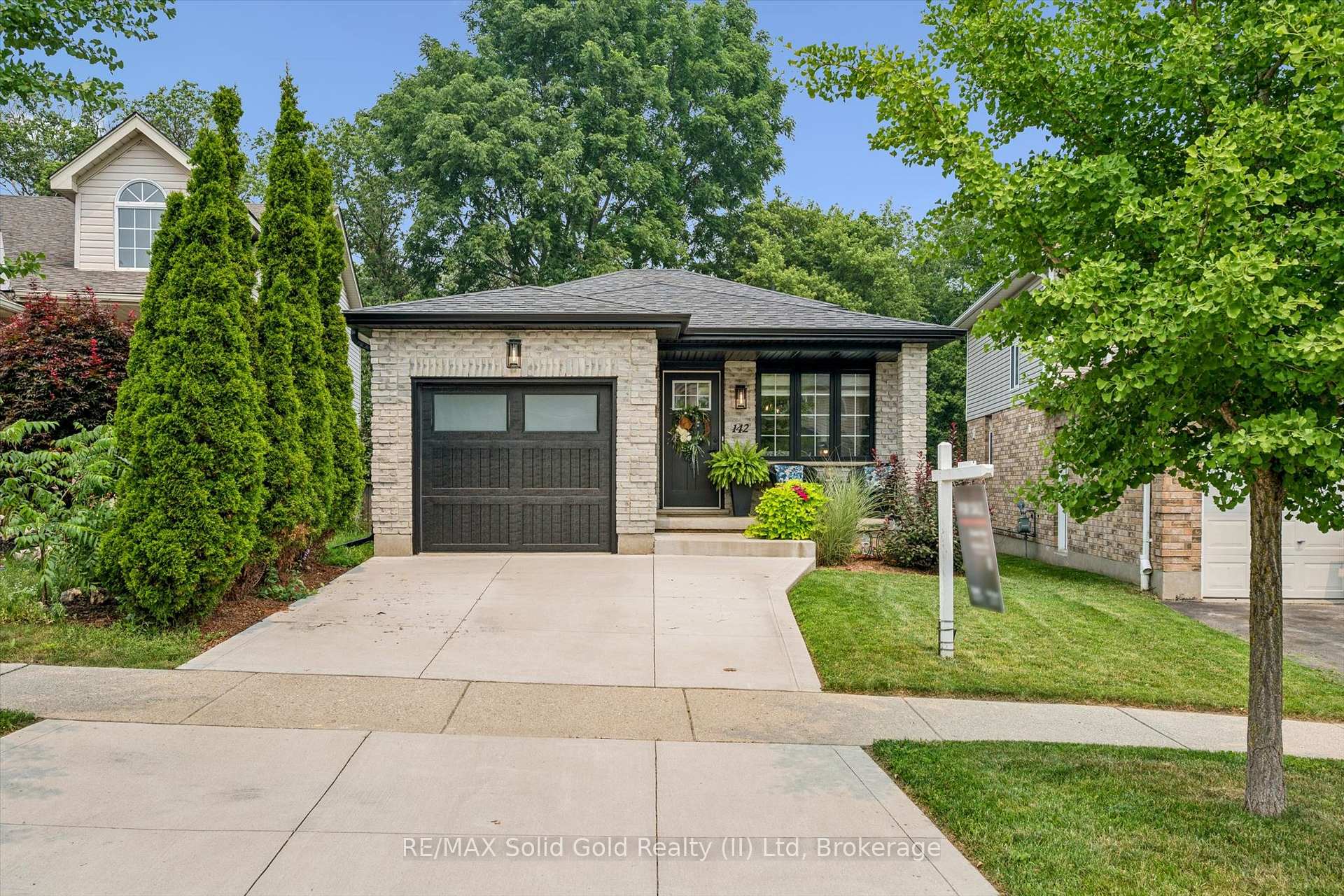 Photo 47 of 142 Marl Meadow Drive, Kitchener, Brigadoon — HOMEH