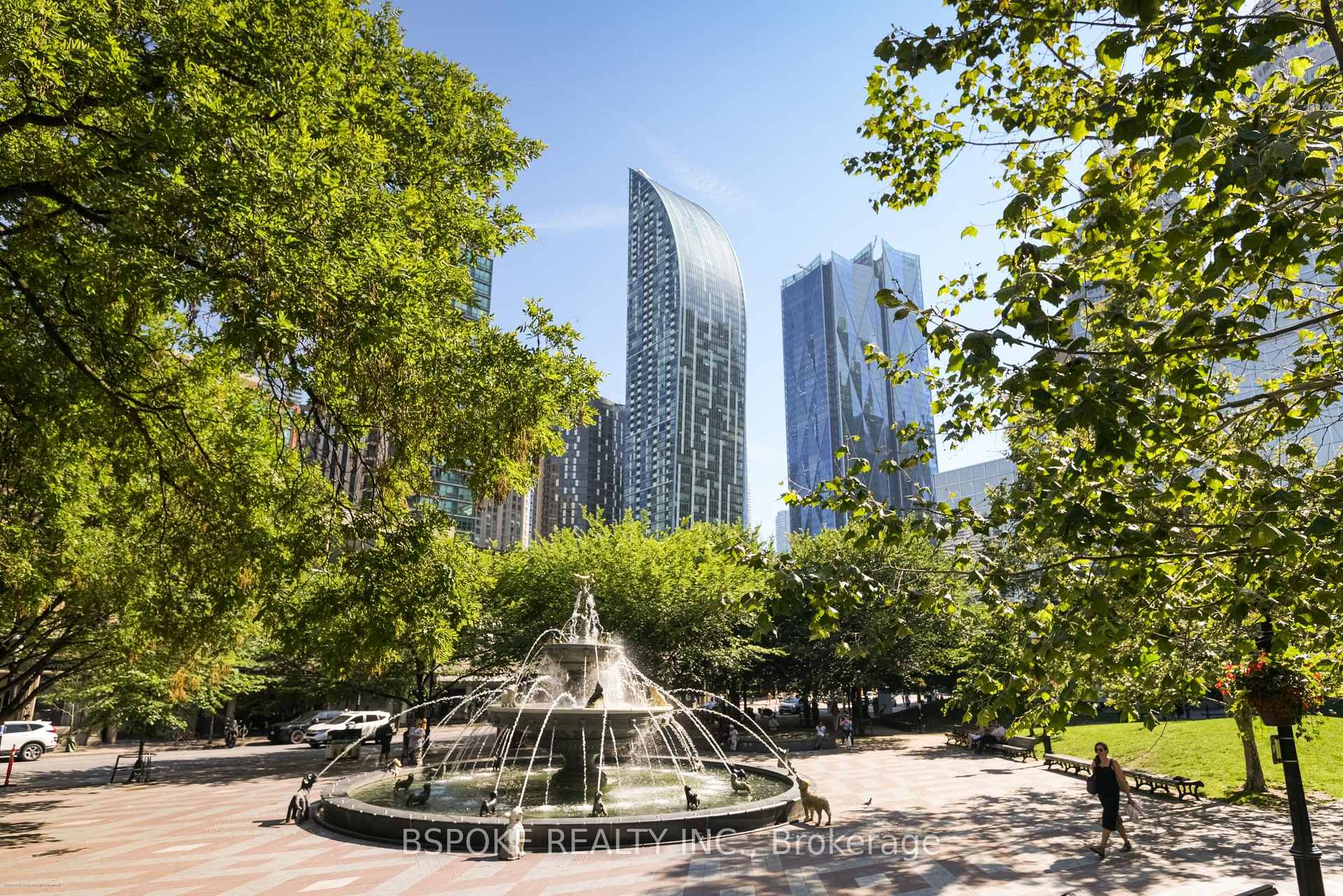 Photo 2 of Unit 1502, 8 The Esplanade Avenue, Toronto, Waterfront Communities — HOMEH