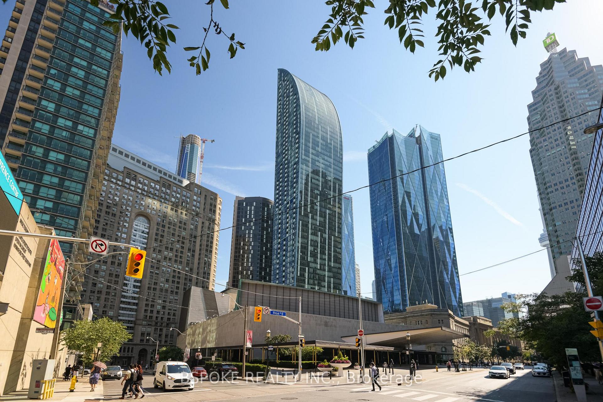 Photo 41 of Unit 1502, 8 The Esplanade Avenue, Toronto, Waterfront Communities — HOMEH
