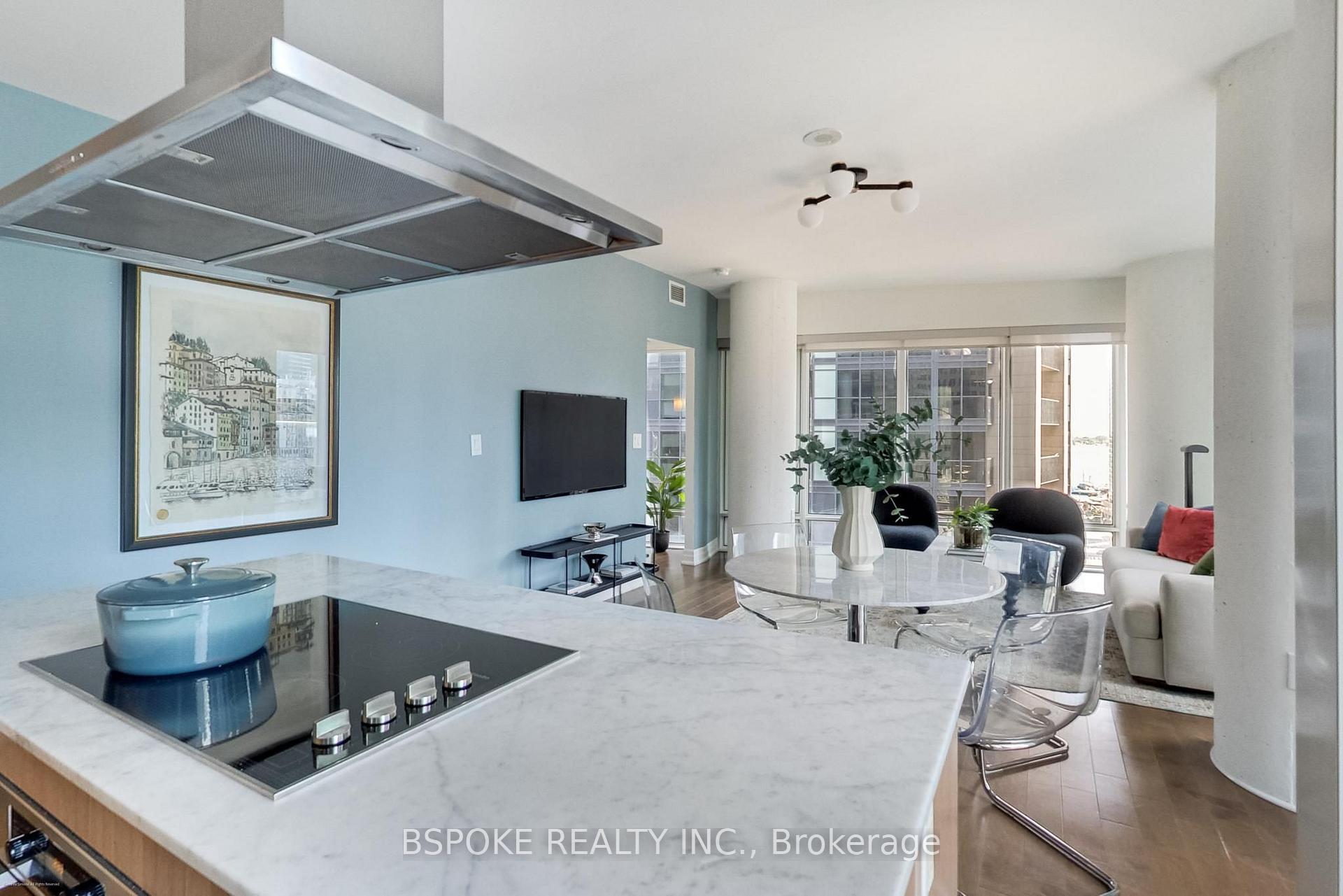 Photo 9 of Unit 1502, 8 The Esplanade Avenue, Toronto, Waterfront Communities — HOMEH