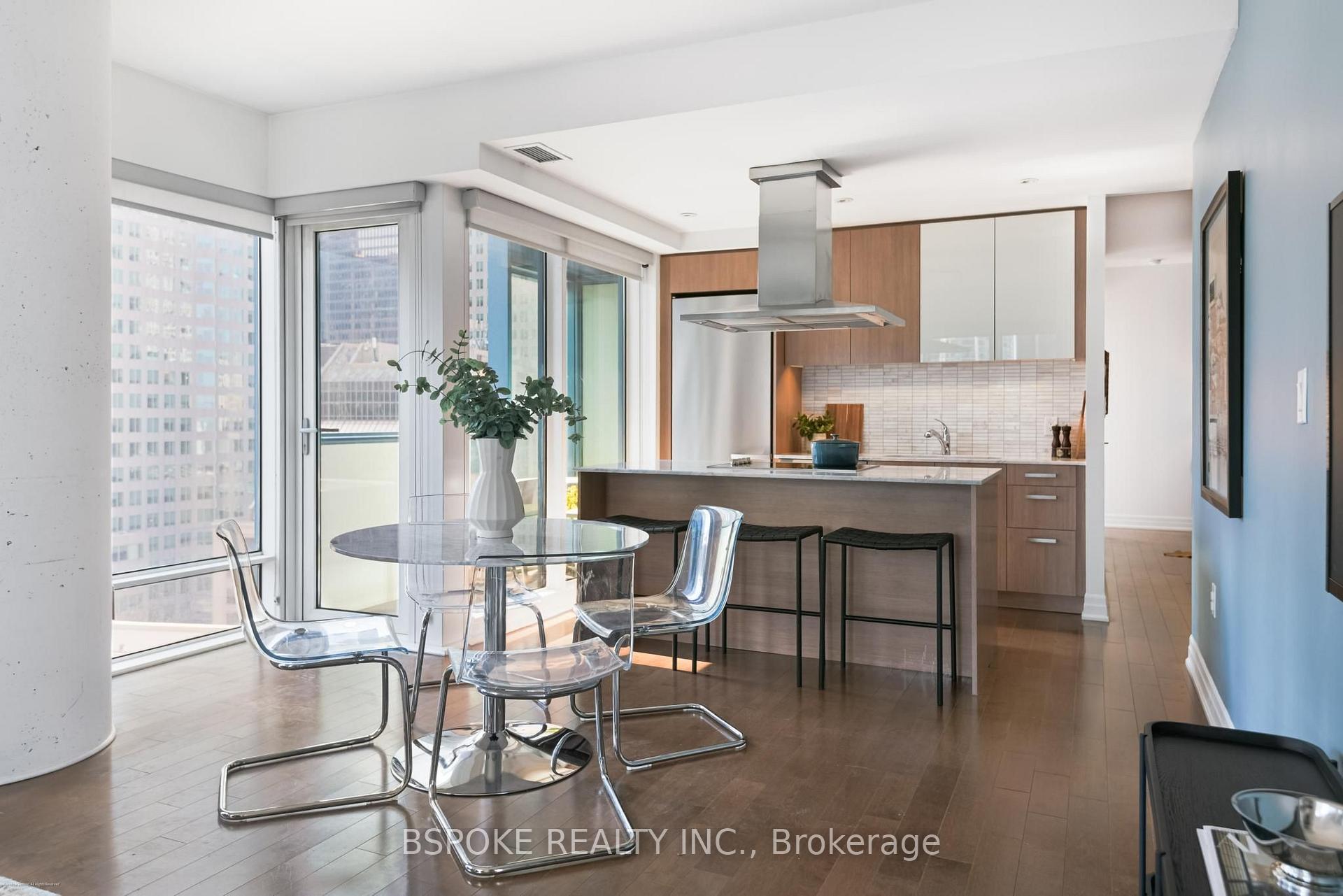 Photo 13 of Unit 1502, 8 The Esplanade Avenue, Toronto, Waterfront Communities — HOMEH