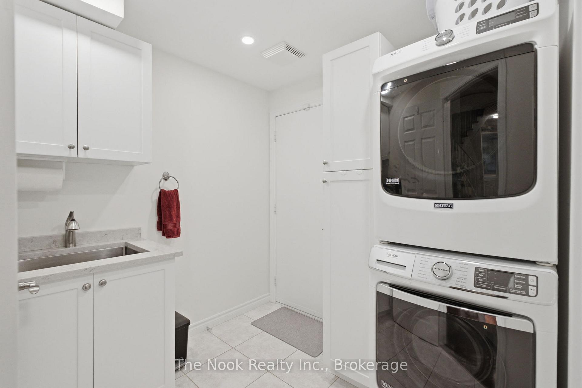Photo 16 of 10 Orr Court, Clarington, Bowmanville — HOMEH