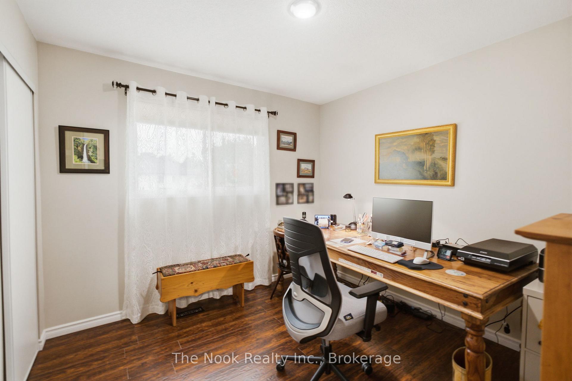 Photo 28 of 10 Orr Court, Clarington, Bowmanville — HOMEH