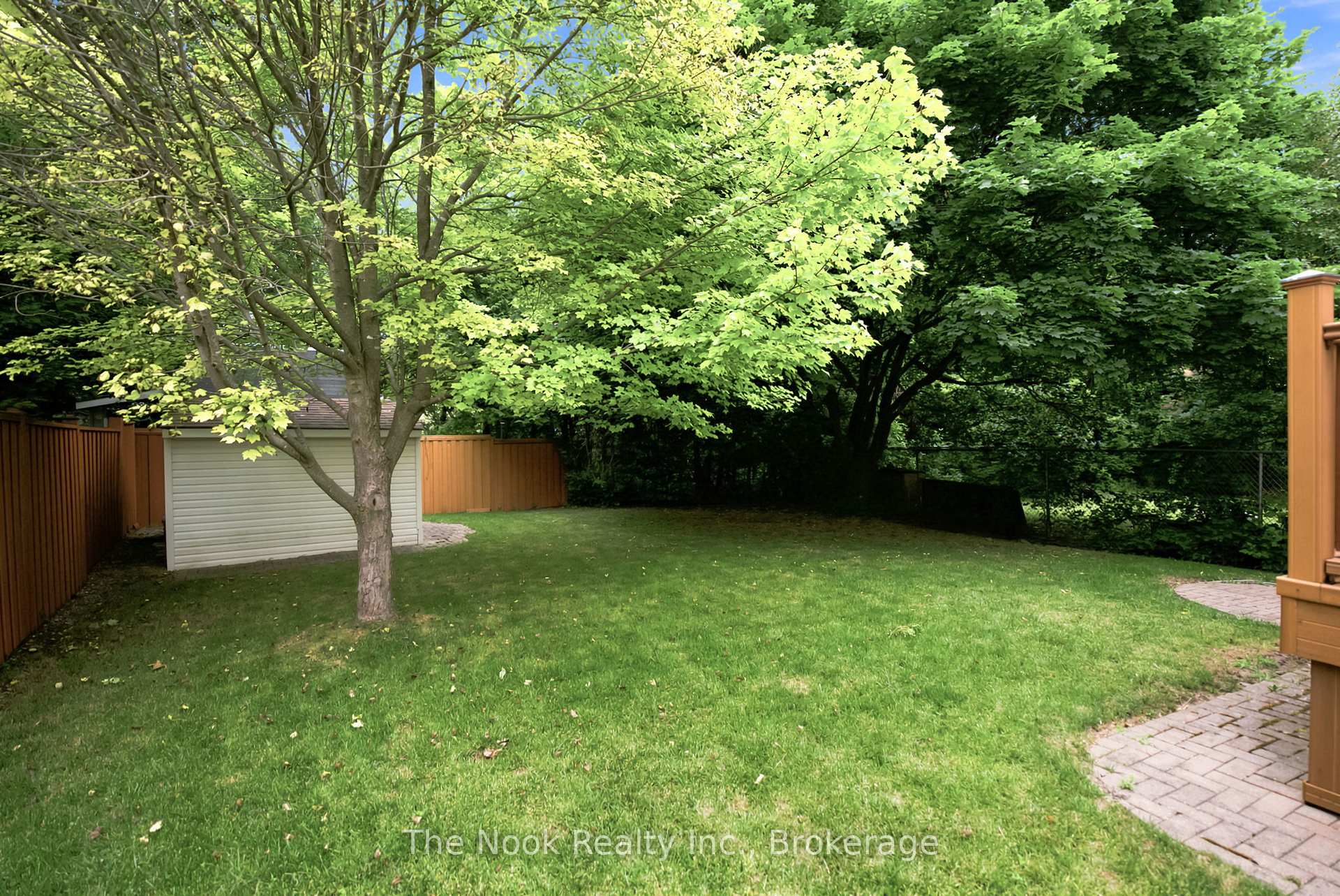 Photo 37 of 10 Orr Court, Clarington, Bowmanville — HOMEH