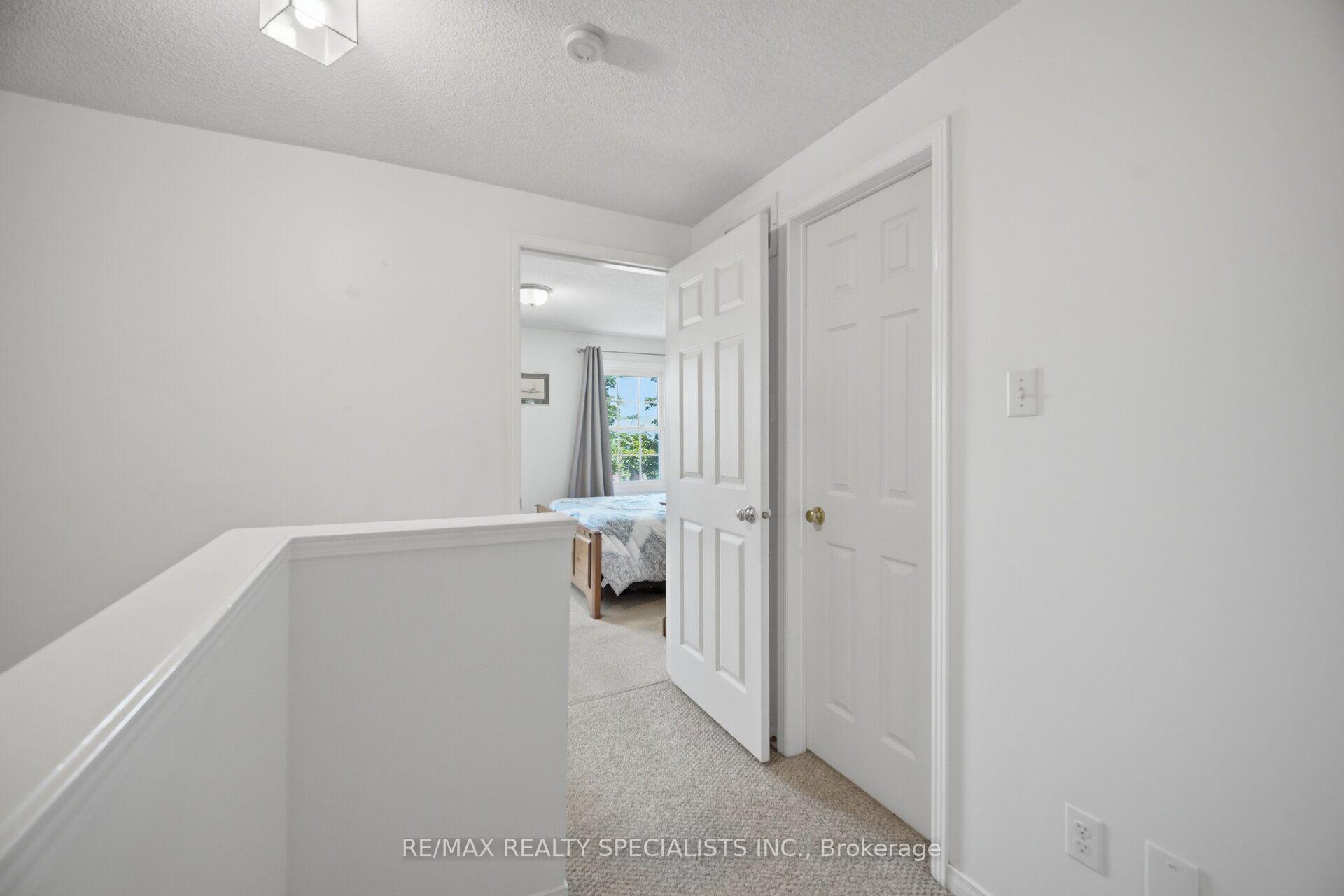 Photo 22 of Unit 17, 2935 Headon Forest Drive, Burlington, Headon — HOMEH