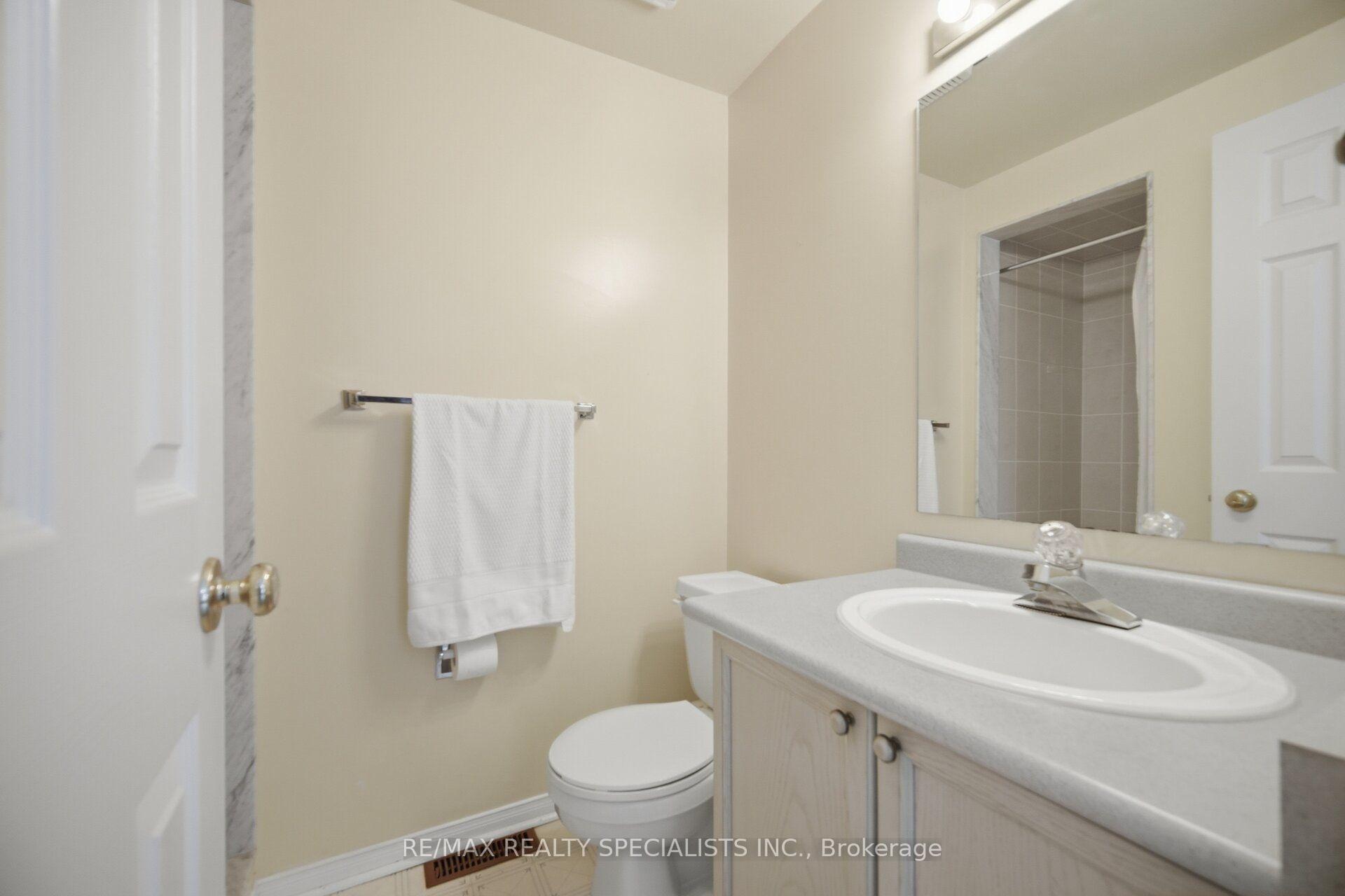 Photo 26 of Unit 17, 2935 Headon Forest Drive, Burlington, Headon — HOMEH