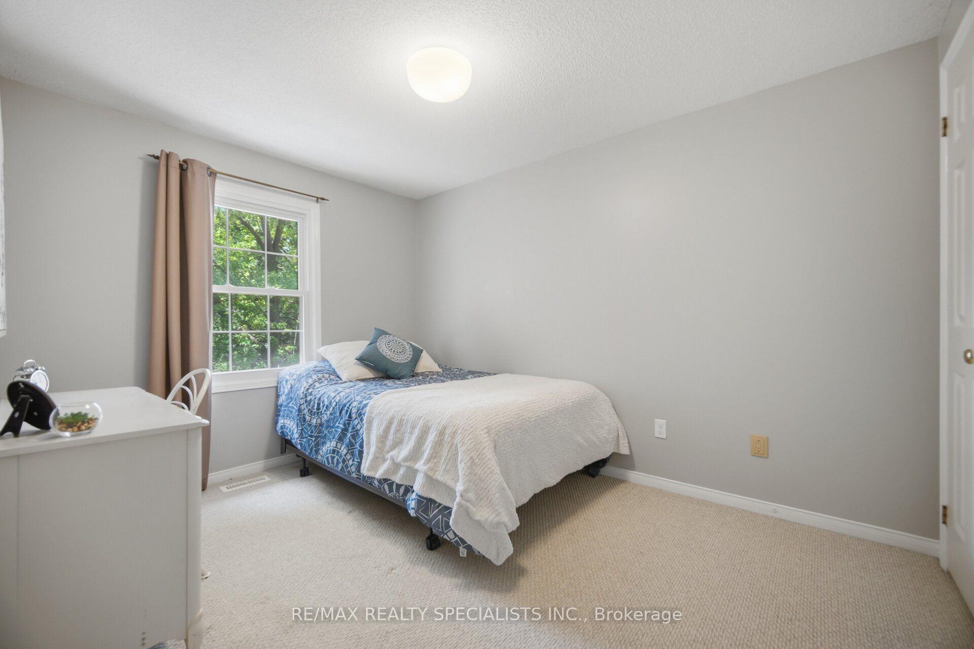 Photo 28 of Unit 17, 2935 Headon Forest Drive, Burlington, Headon — HOMEH