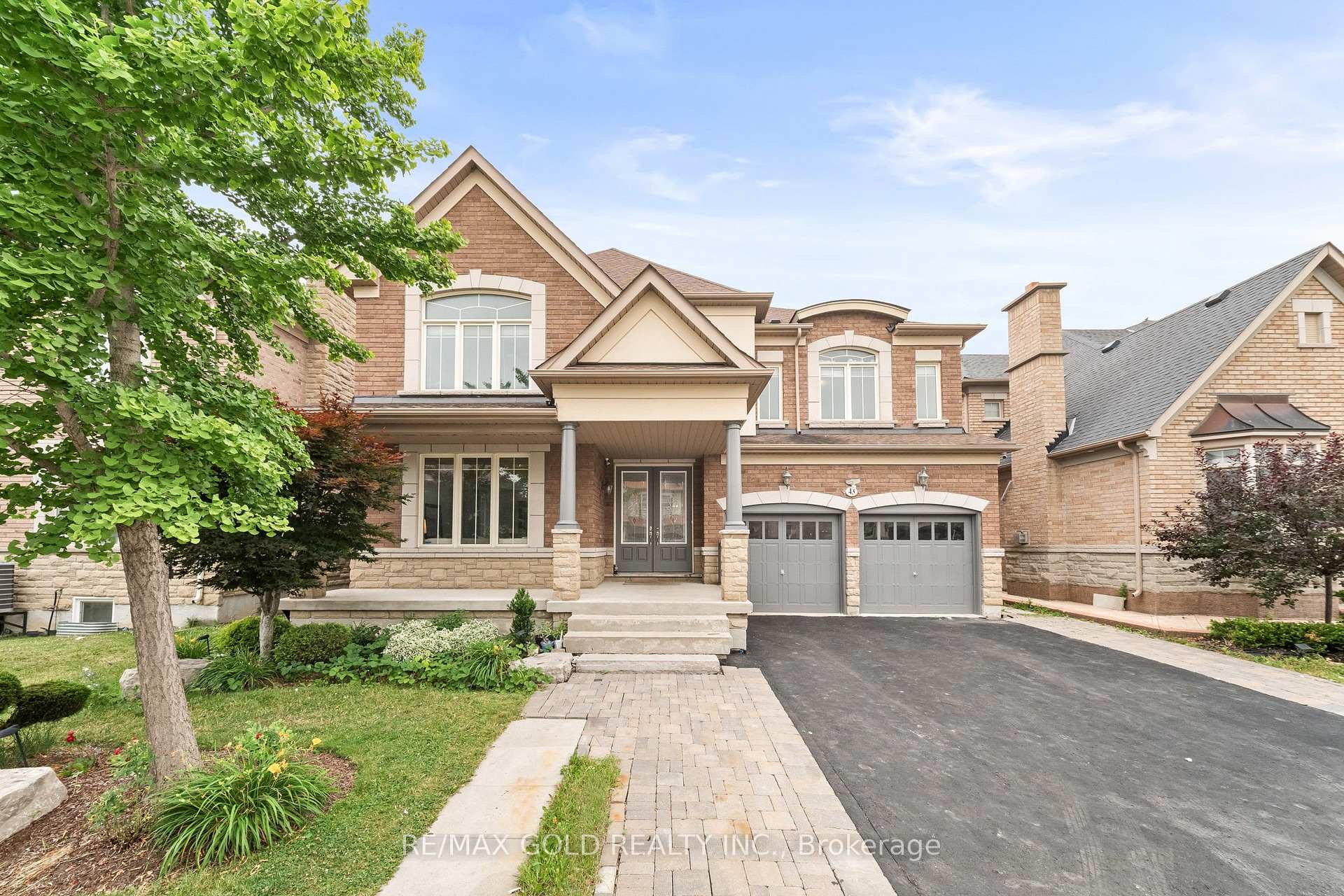 Photo 1 of 43 Midsummer Drive, Brampton, Bram East — HOMEH