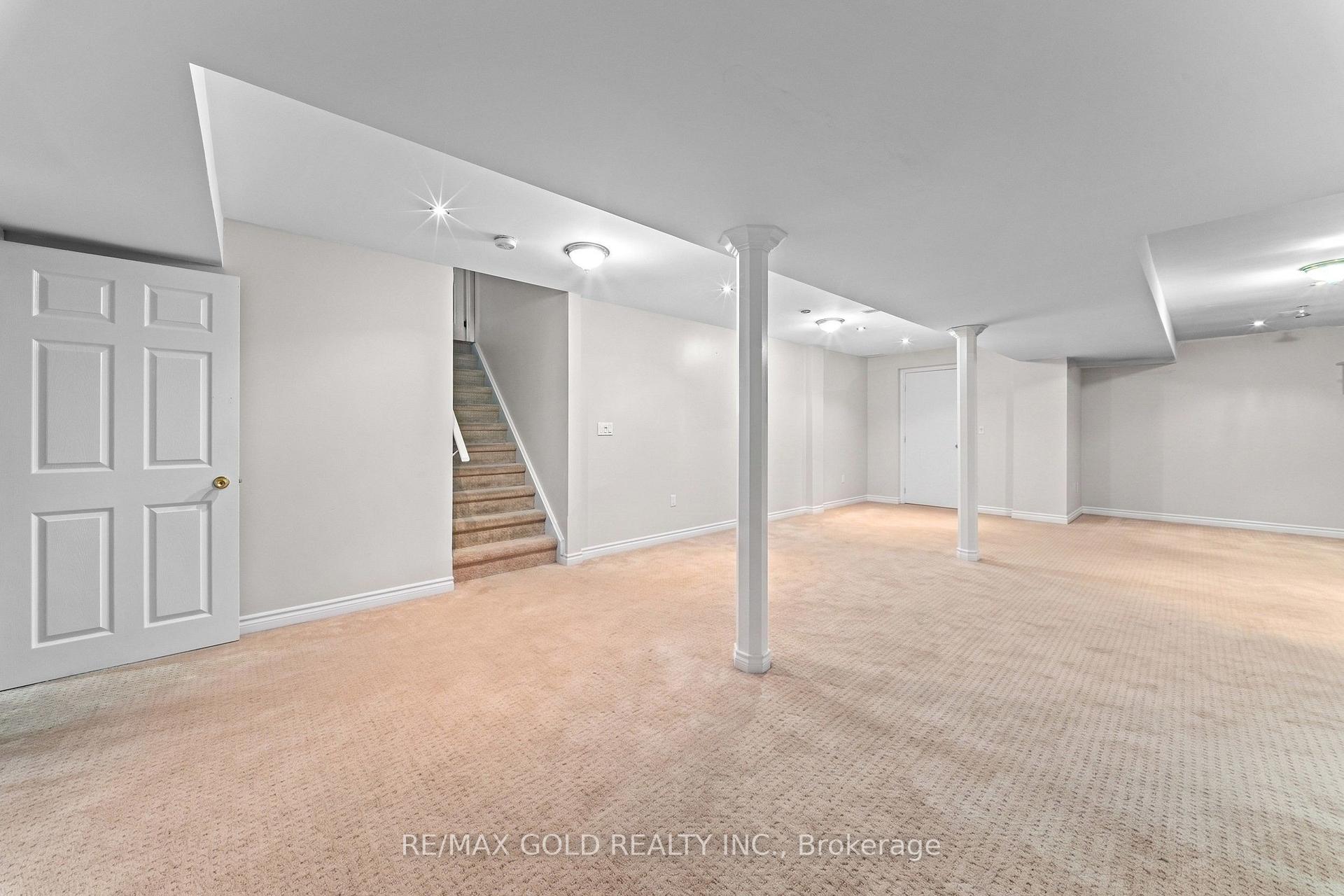 Photo 26 of 43 Midsummer Drive, Brampton, Bram East — HOMEH