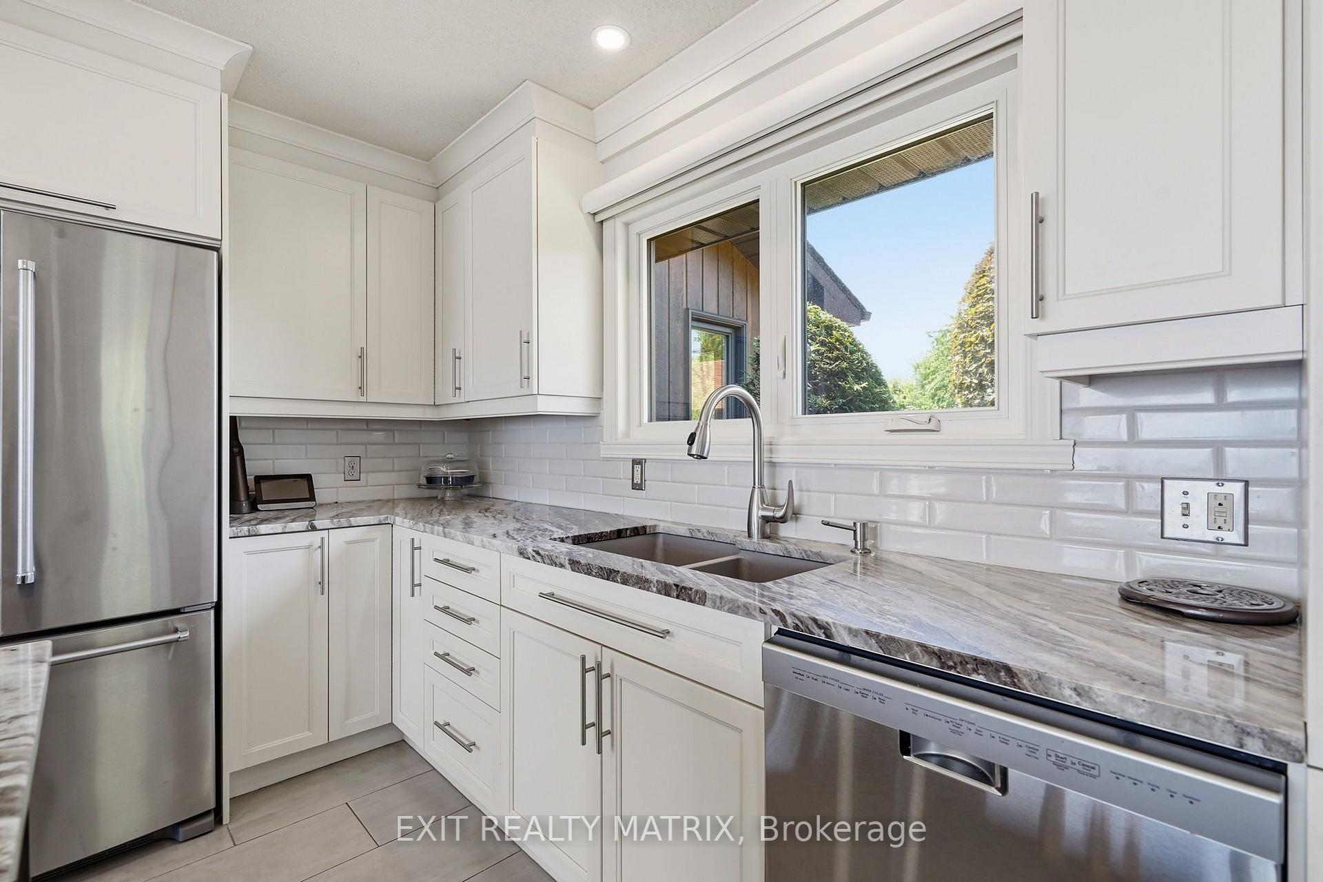 Photo 16 of 2176 Bay Road, Champlain, Champlain Twp — HOMEH
