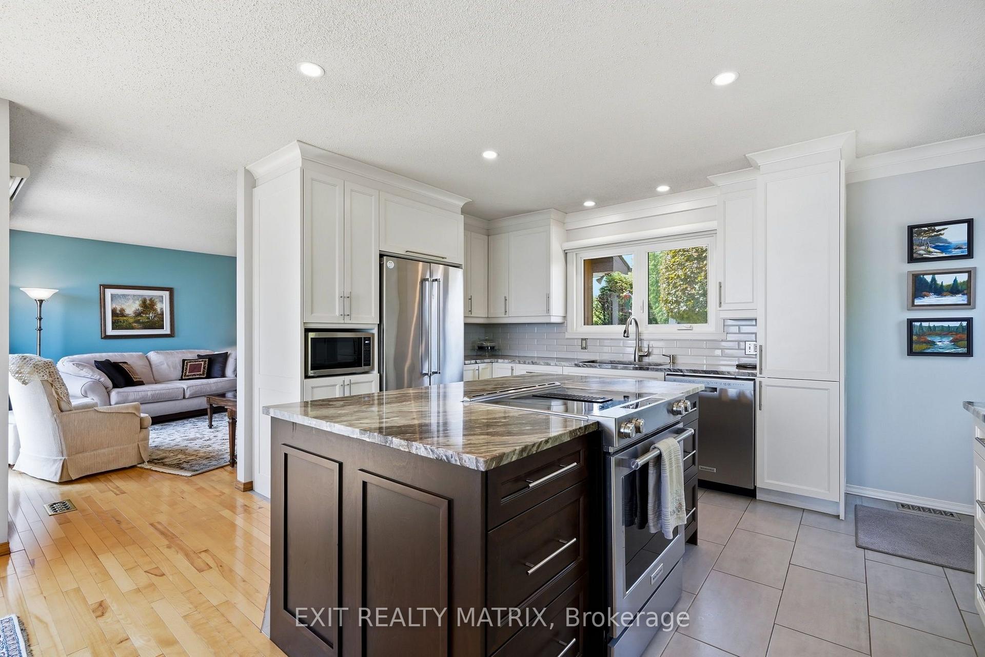 Photo 17 of 2176 Bay Road, Champlain, Champlain Twp — HOMEH