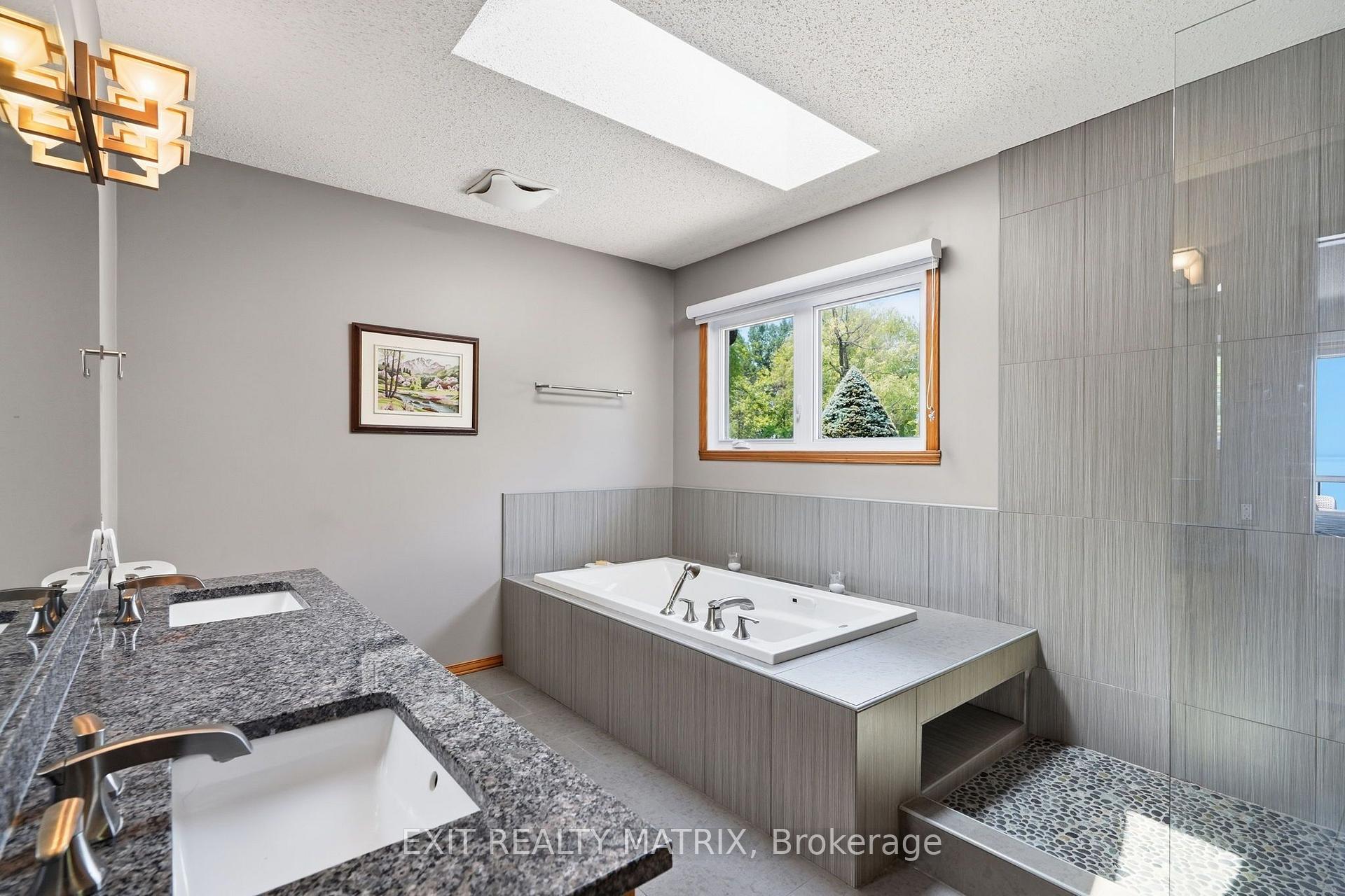 Photo 18 of 2176 Bay Road, Champlain, Champlain Twp — HOMEH