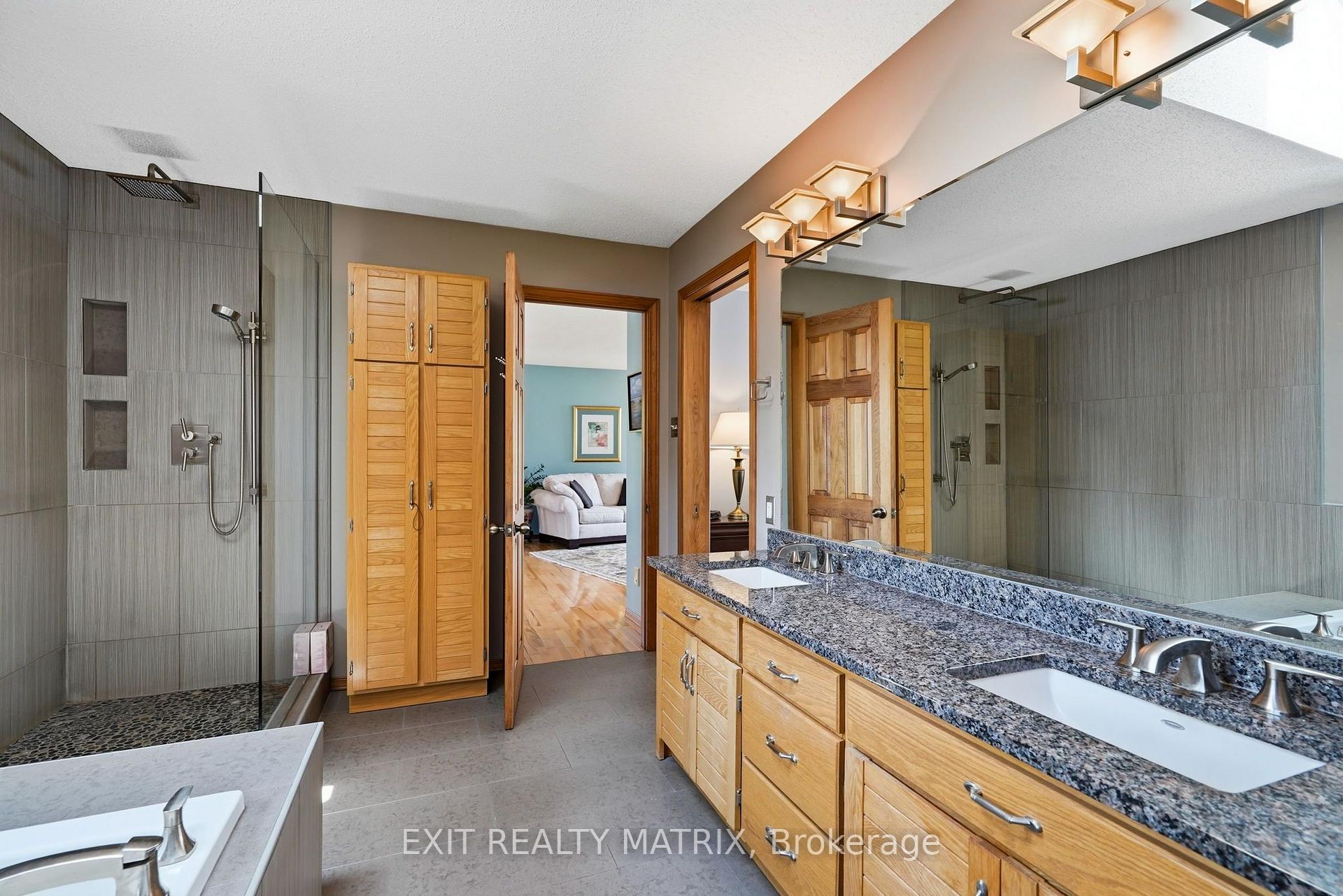 Photo 19 of 2176 Bay Road, Champlain, Champlain Twp — HOMEH