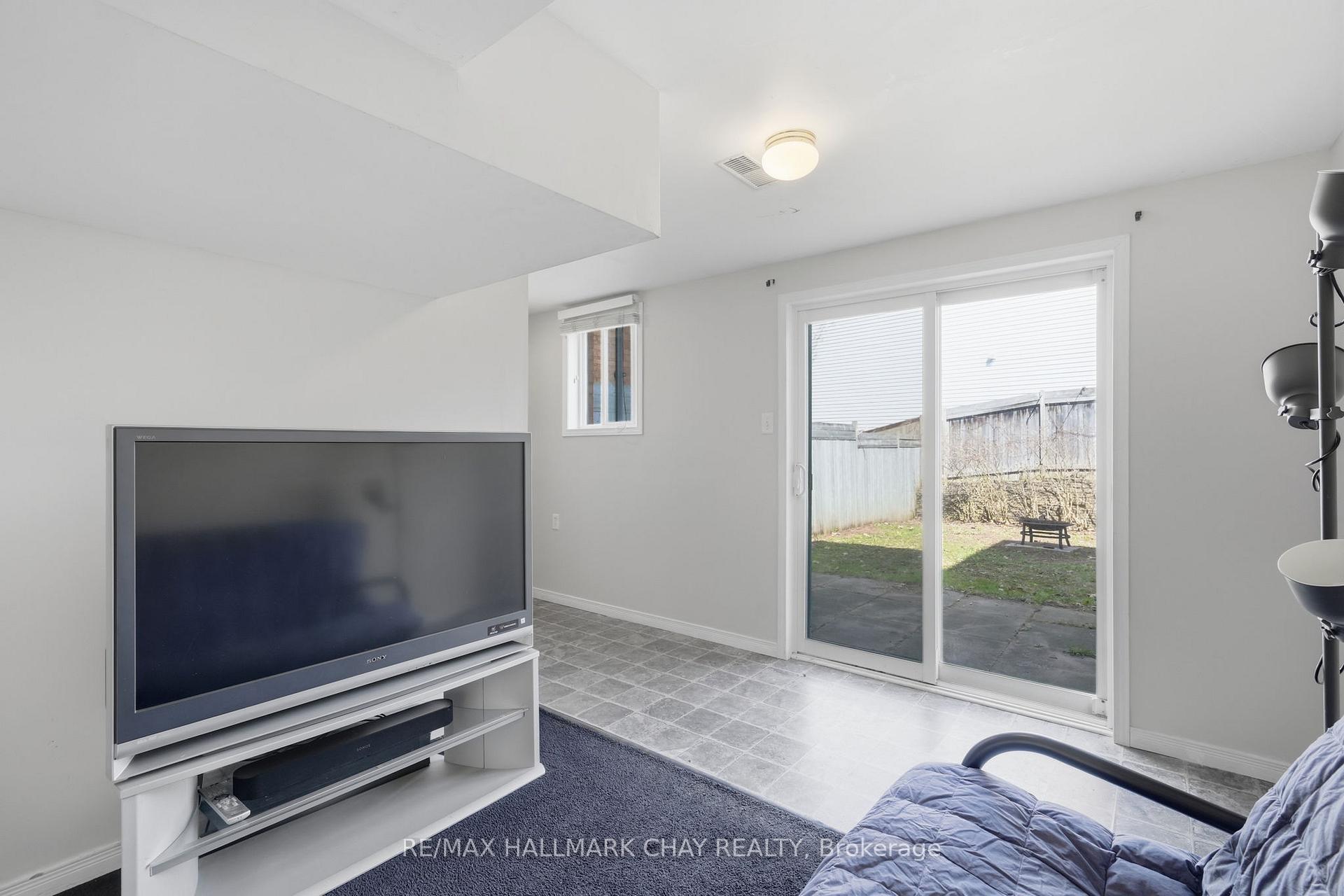 Photo 41 of 4 Hawthorne Crescent, Barrie, Ardagh — HOMEH