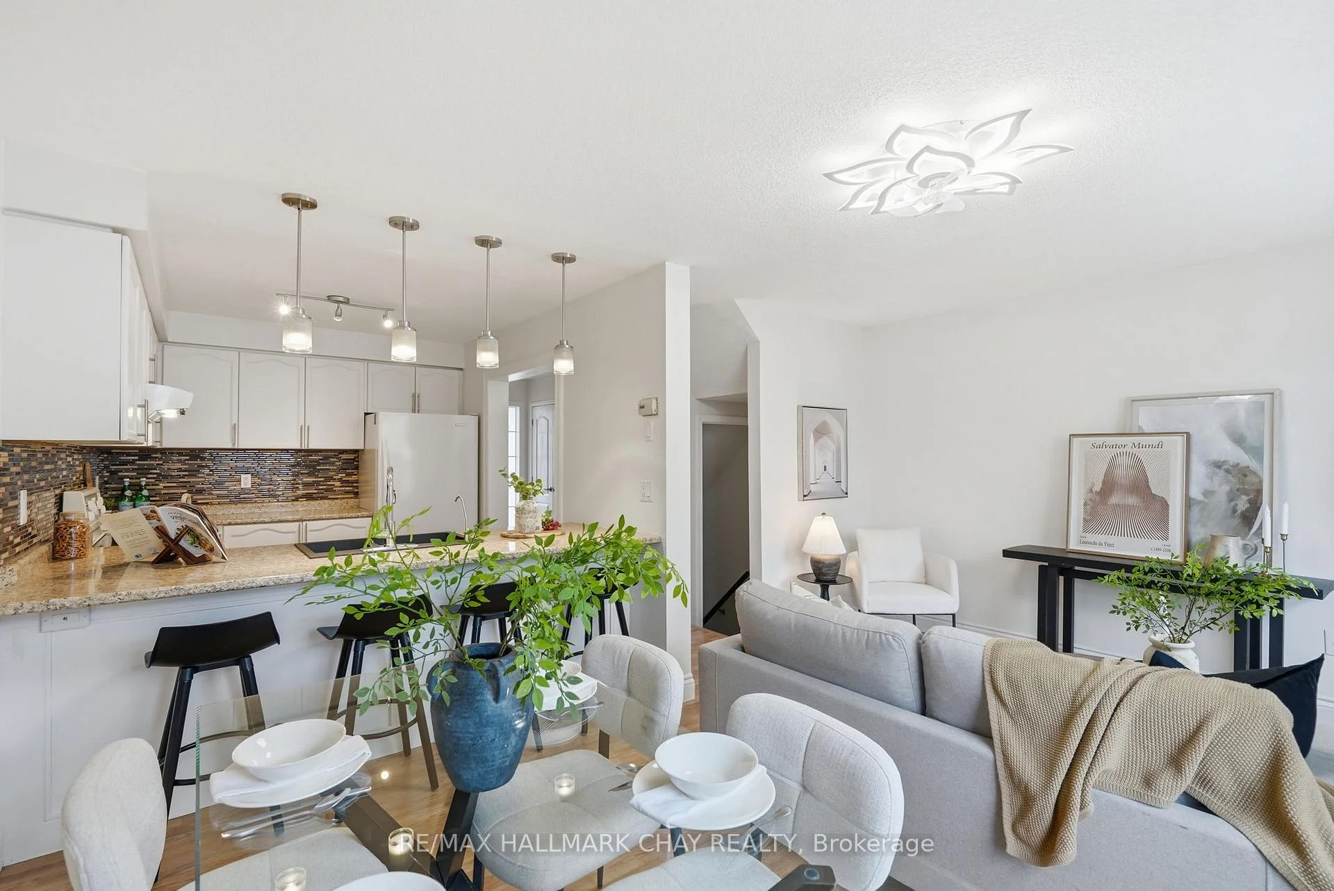 Photo 26 of 4 Hawthorne Crescent, Barrie, Ardagh — HOMEH