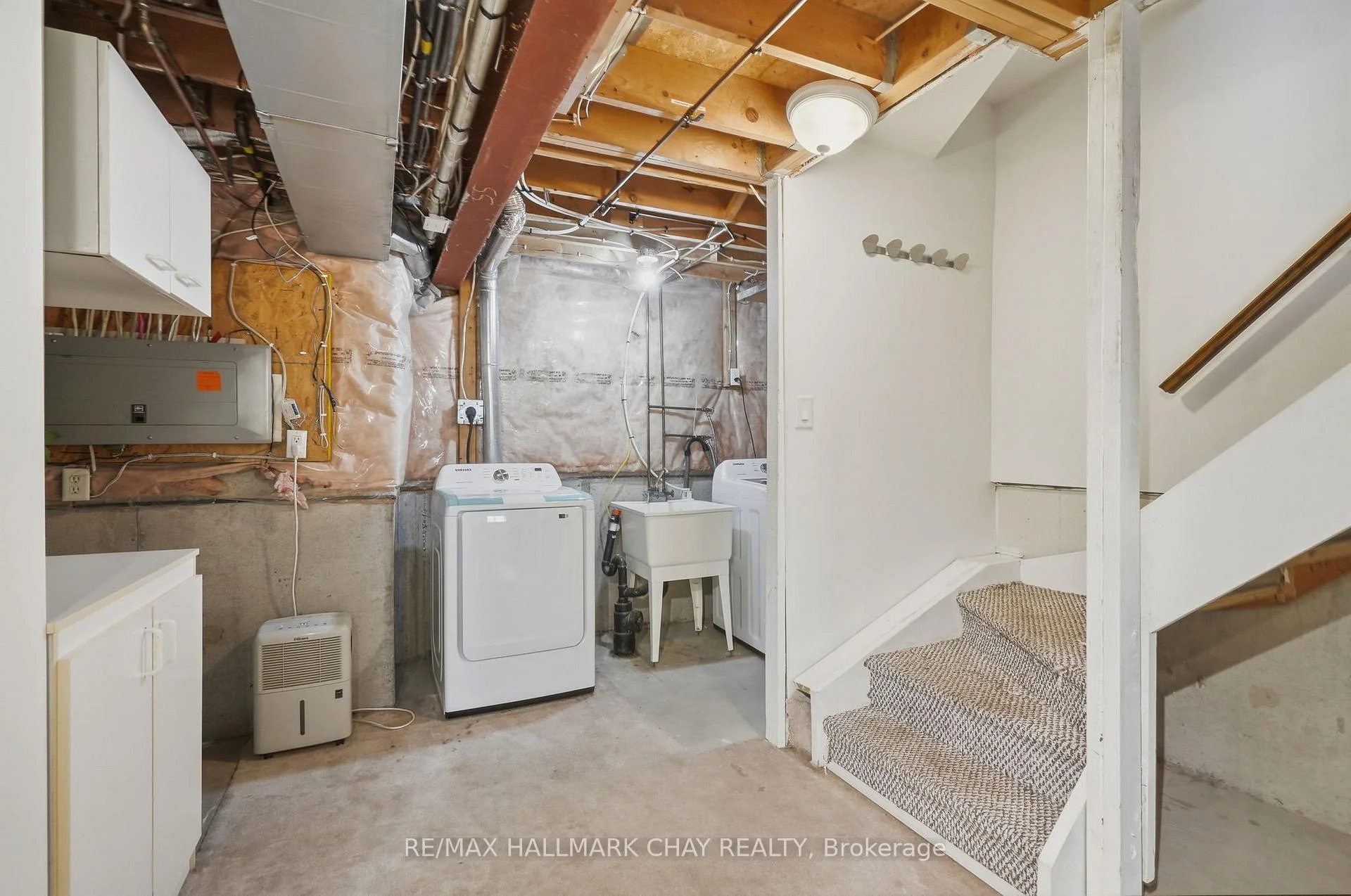 Photo 46 of 4 Hawthorne Crescent, Barrie, Ardagh — HOMEH