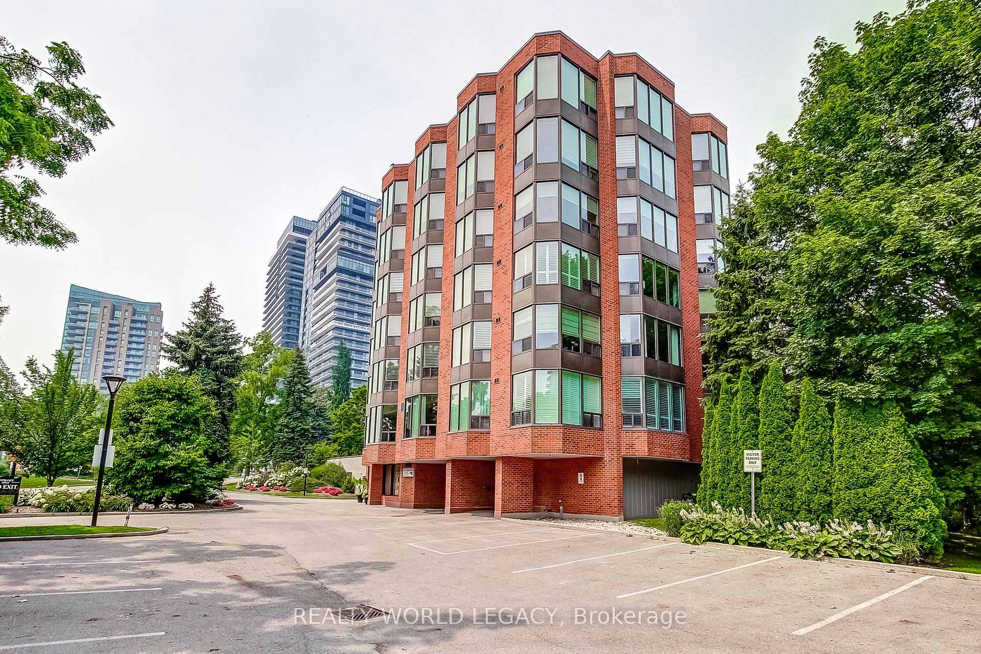 Photo 2 of Unit 501, 2121 Lakeshore Road, Burlington, Brant — HOMEH