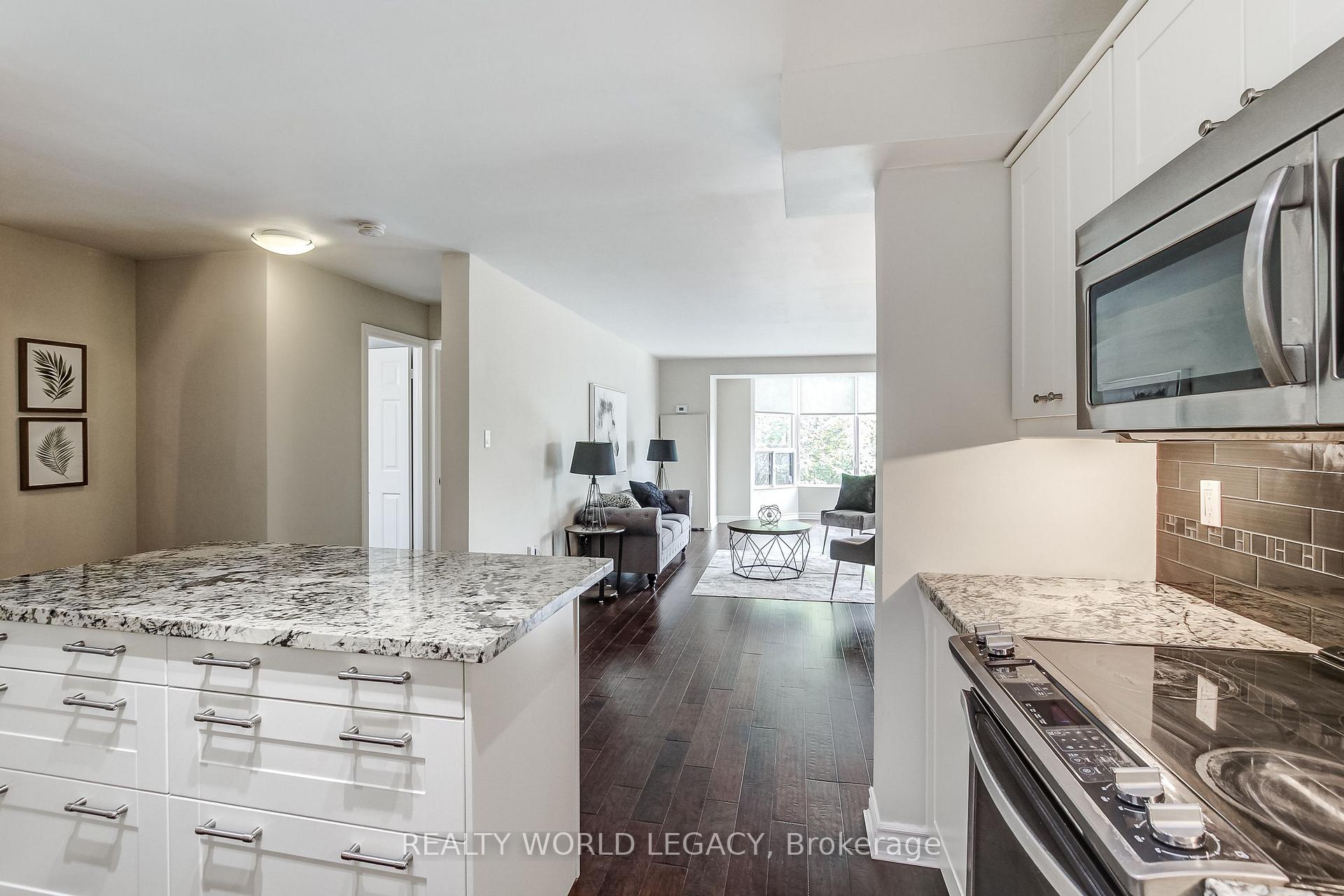 Photo 13 of Unit 501, 2121 Lakeshore Road, Burlington, Brant — HOMEH