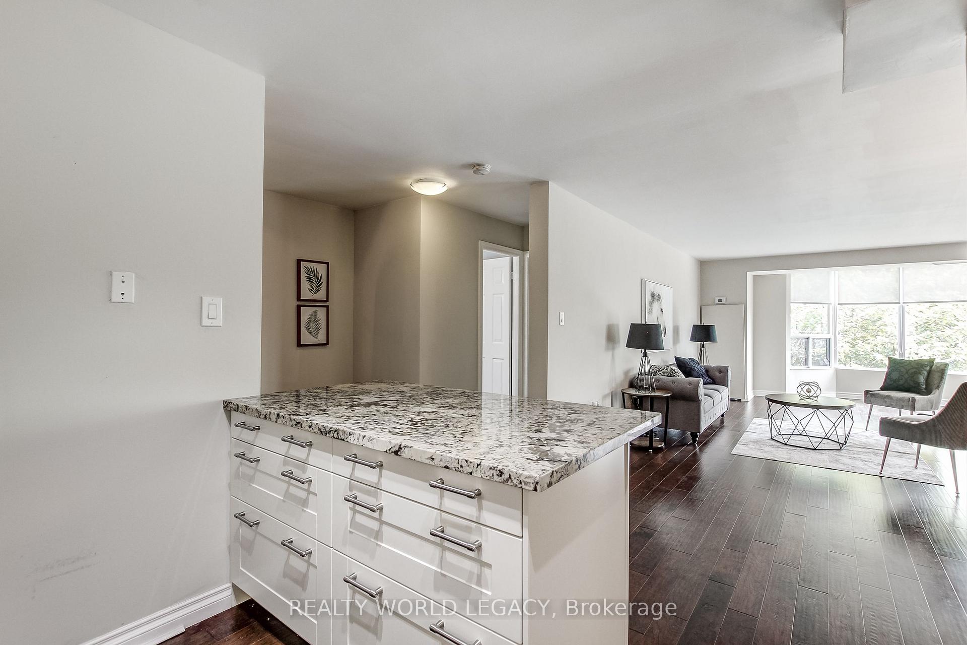 Photo 14 of Unit 501, 2121 Lakeshore Road, Burlington, Brant — HOMEH