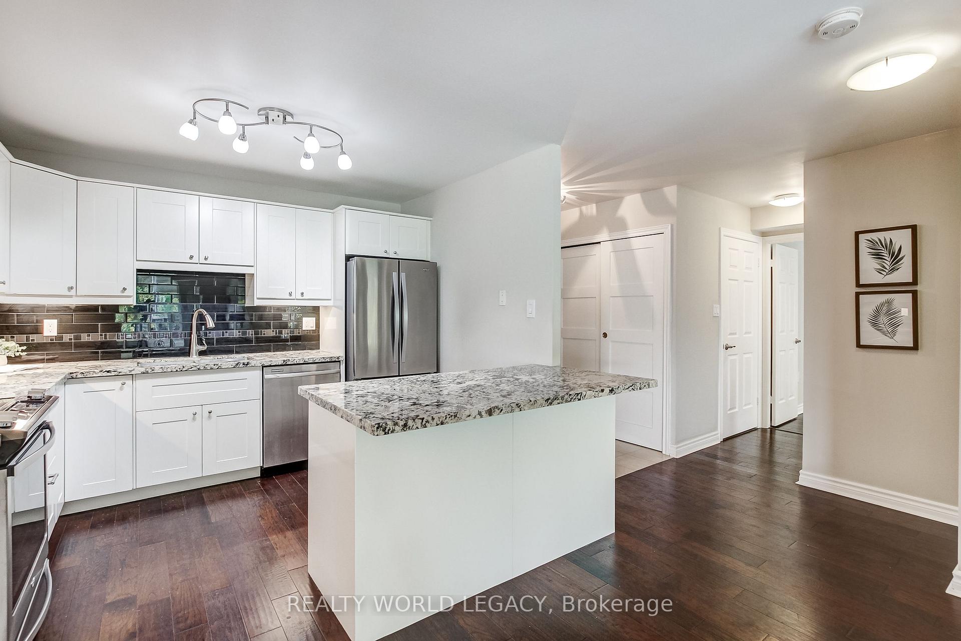 Photo 16 of Unit 501, 2121 Lakeshore Road, Burlington, Brant — HOMEH