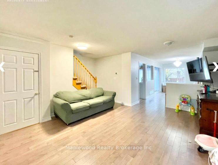Photo 3 of 7028 Black Walnut Trail, Mississauga, Lisgar — HOMEH
