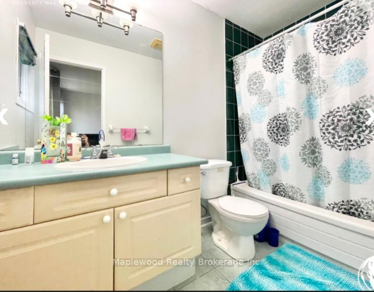 Photo 11 of 7028 Black Walnut Trail, Mississauga, Lisgar — HOMEH
