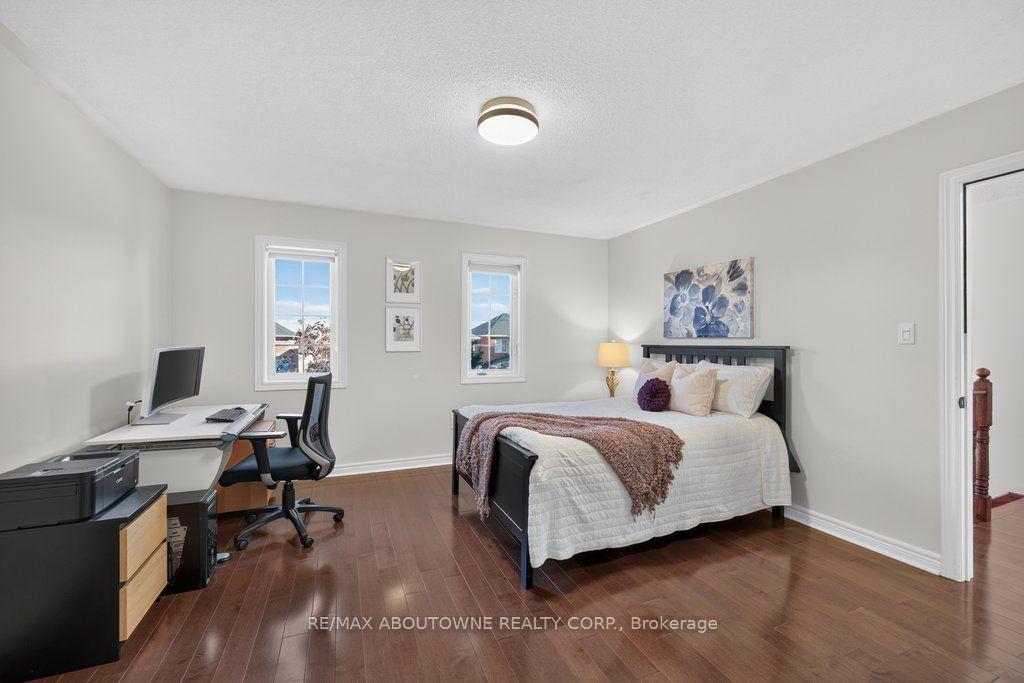 Photo 28 of 2201 Lapsley Crescent, Oakville, Westmount — HOMEH