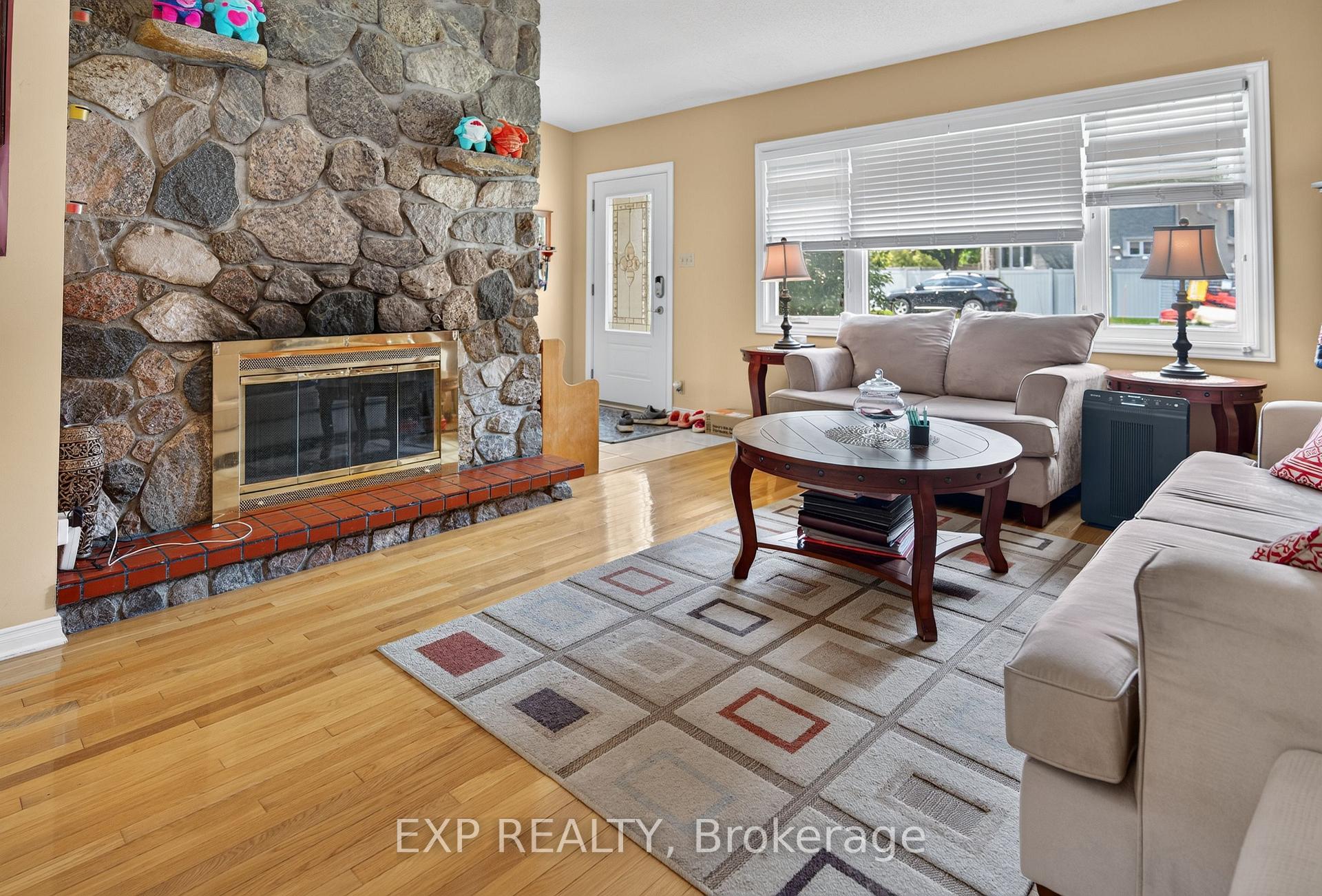 Photo 6 of 1340 Mory Street, Ottawa, Emerald Woods/Sawmill Creek — HOMEH