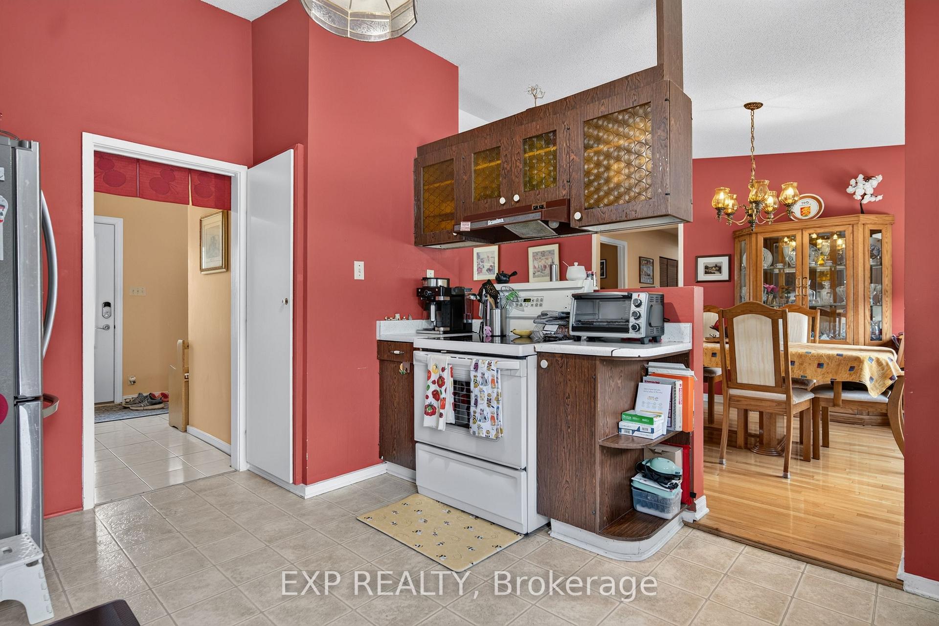 Photo 12 of 1340 Mory Street, Ottawa, Emerald Woods/Sawmill Creek — HOMEH