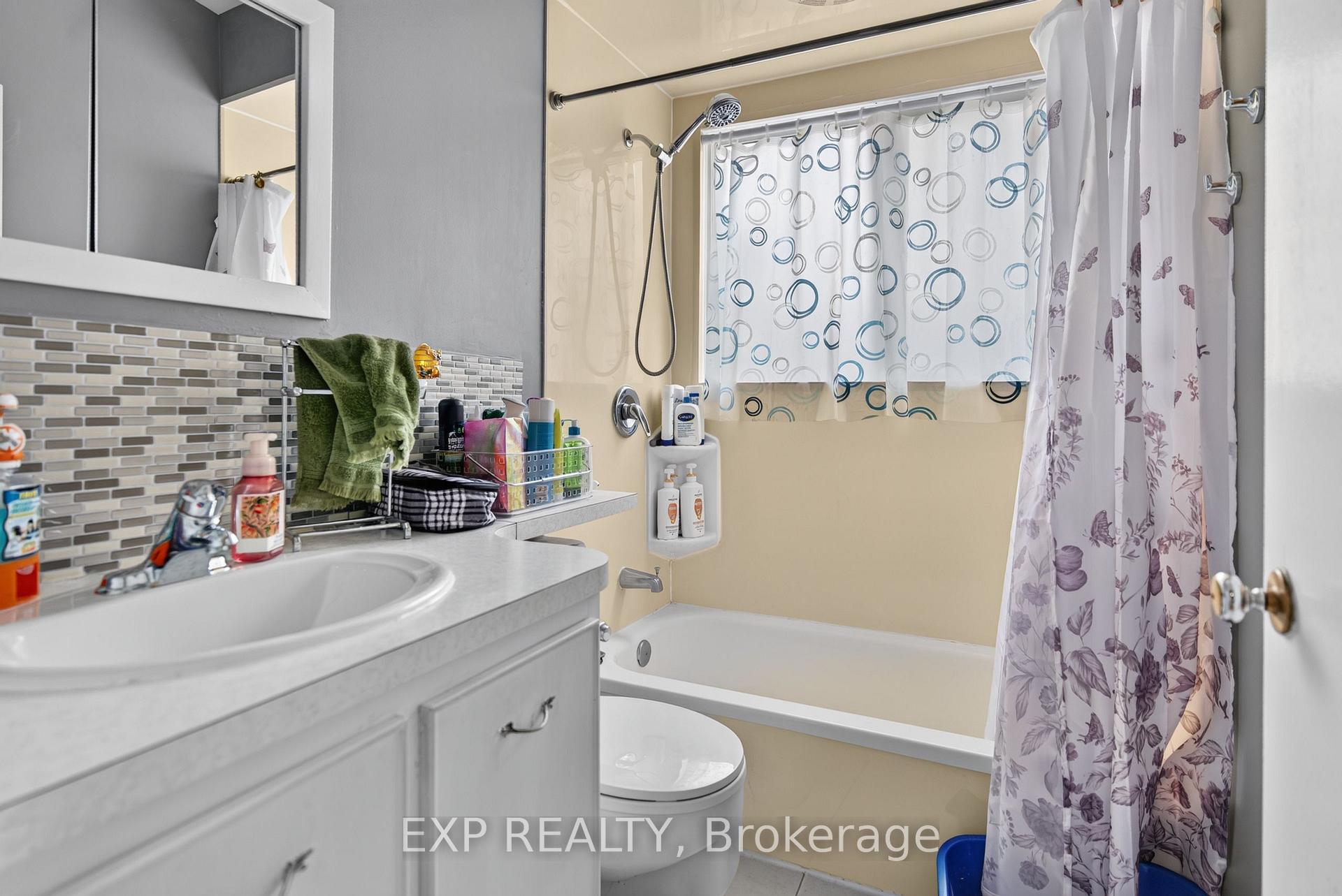 Photo 18 of 1340 Mory Street, Ottawa, Emerald Woods/Sawmill Creek — HOMEH