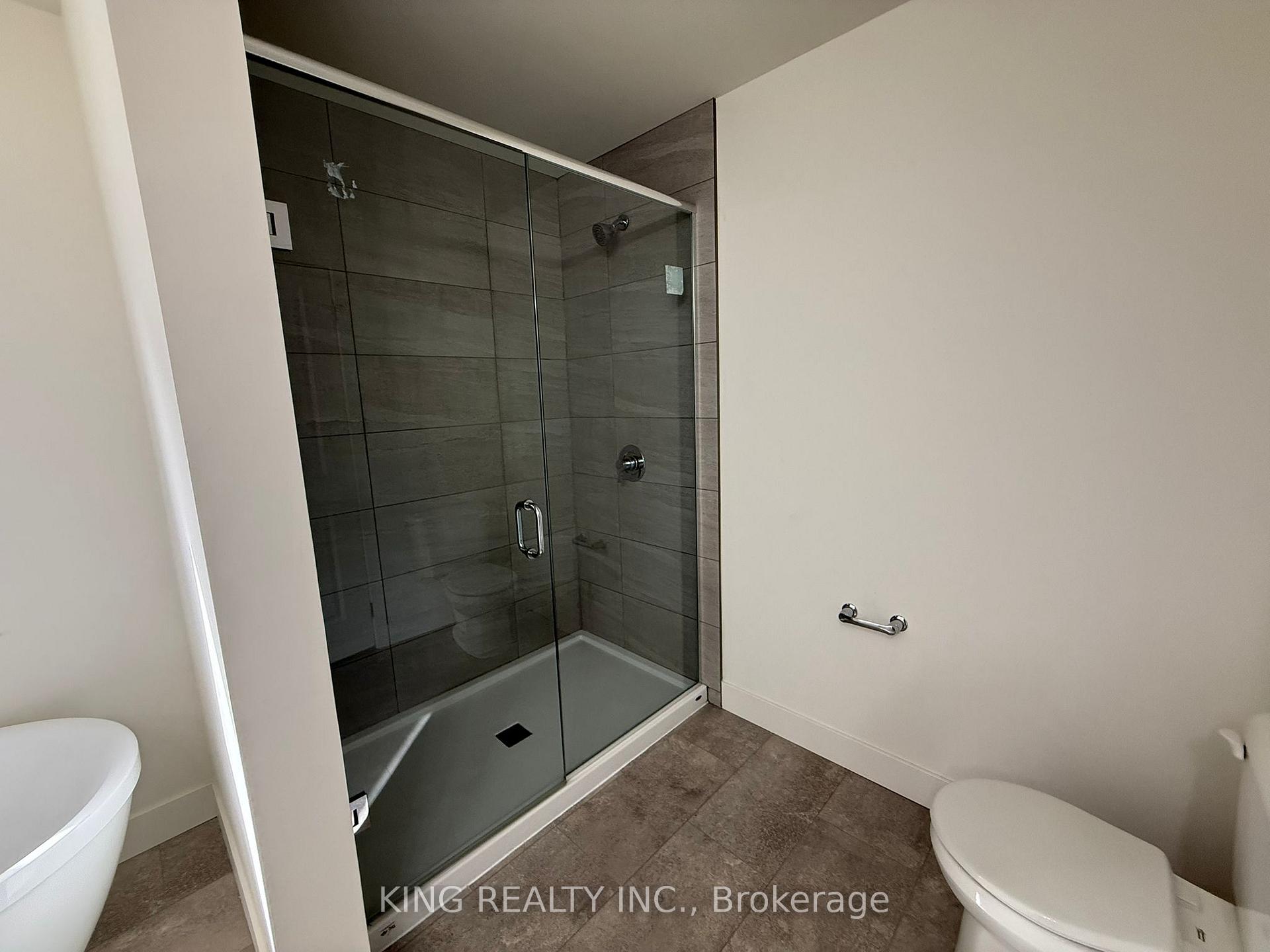 Photo 21 of Unit UPPER, 1612 Capri Crescent, London, North S — HOMEH