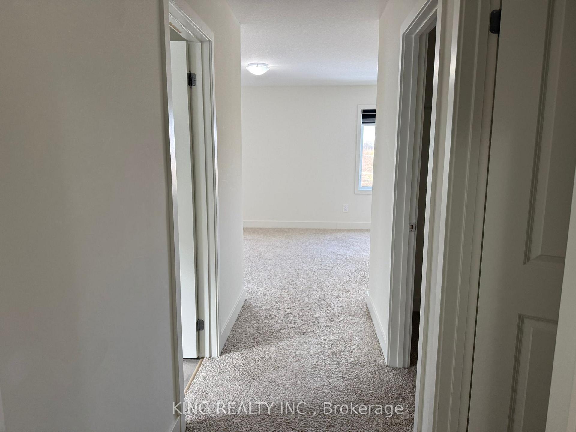 Photo 23 of Unit UPPER, 1612 Capri Crescent, London, North S — HOMEH
