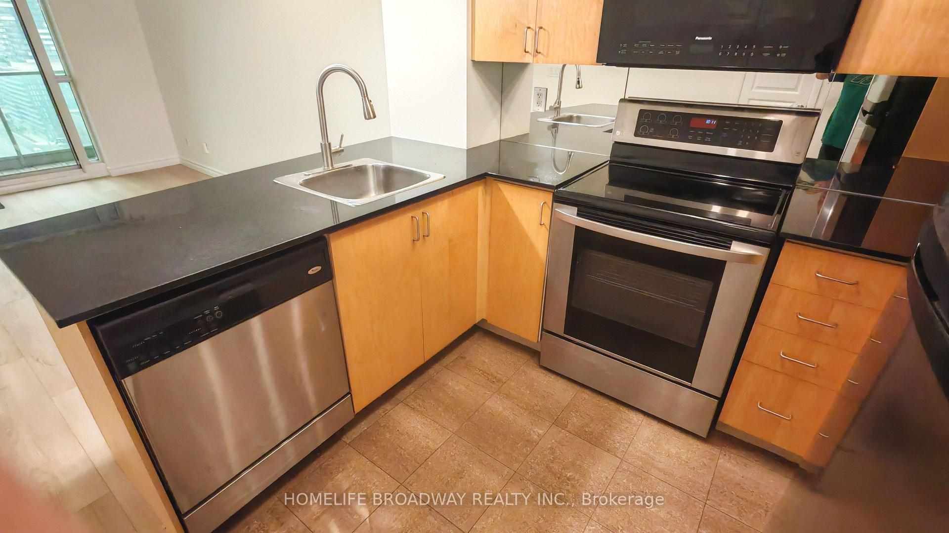 Photo 5 of Unit 1906, 18 Yonge Street, Toronto, Waterfront Communities — HOMEH