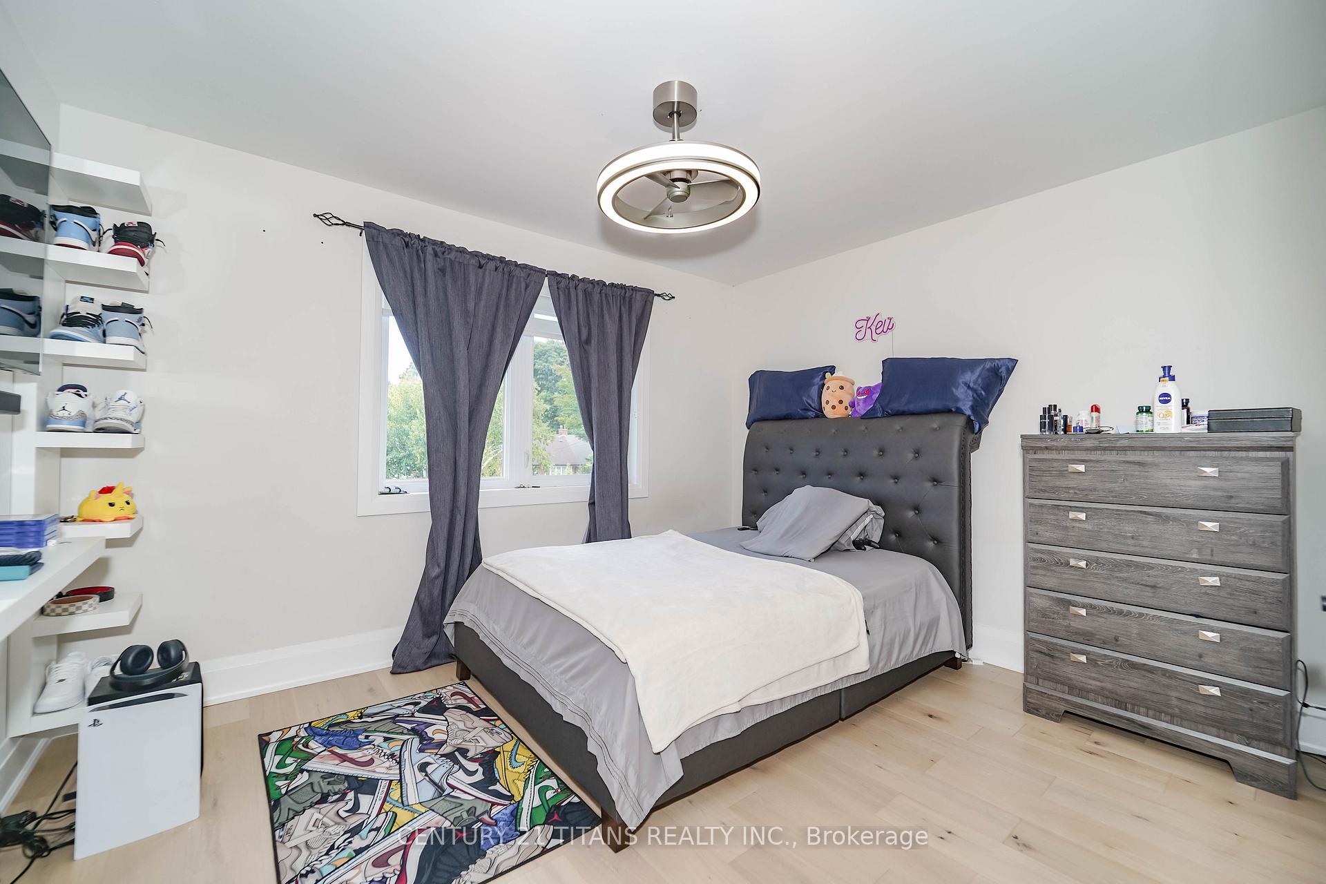 Photo 26 of 42 Pixley Crescent, Scarborough, West Hill — HOMEH