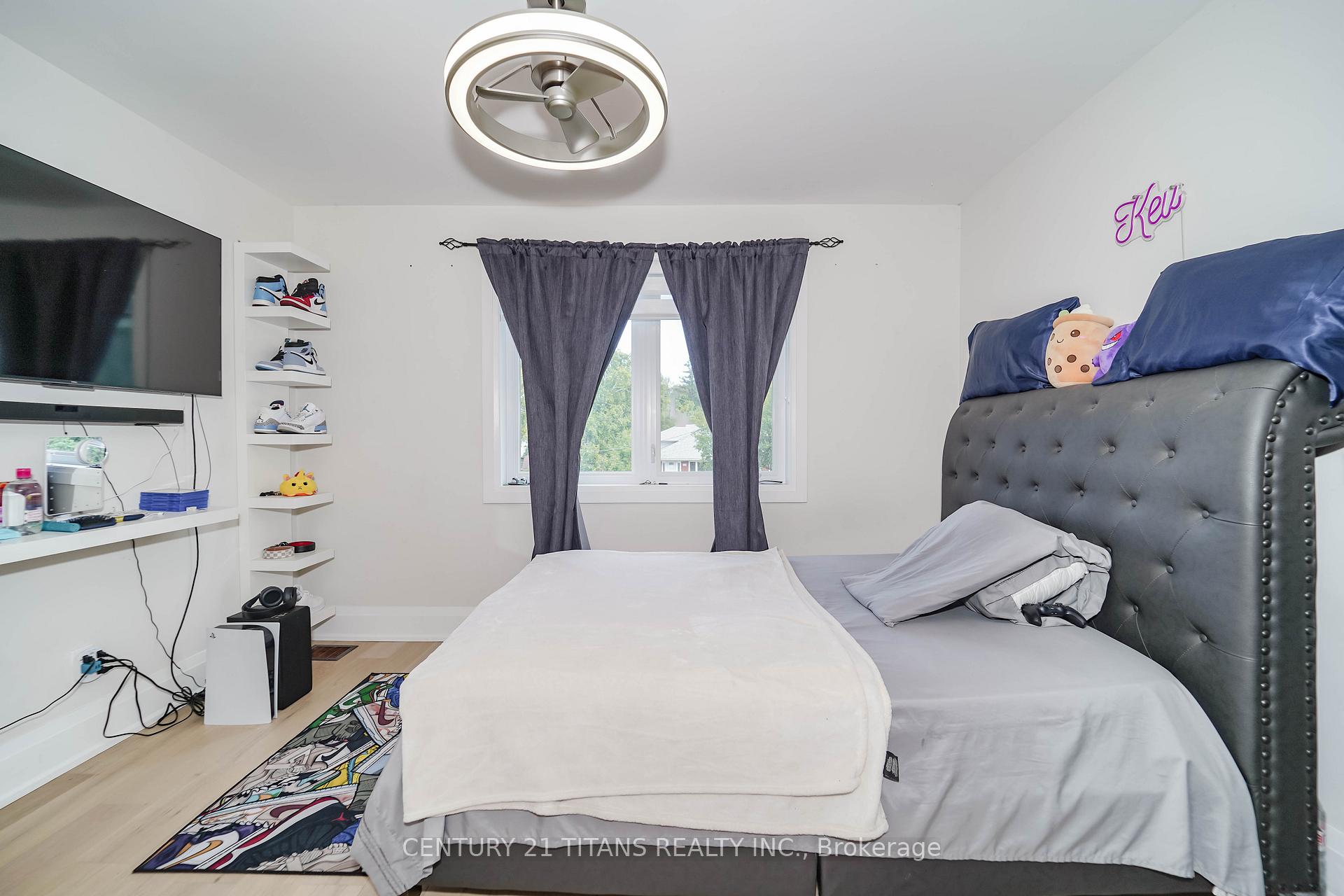Photo 27 of 42 Pixley Crescent, Scarborough, West Hill — HOMEH