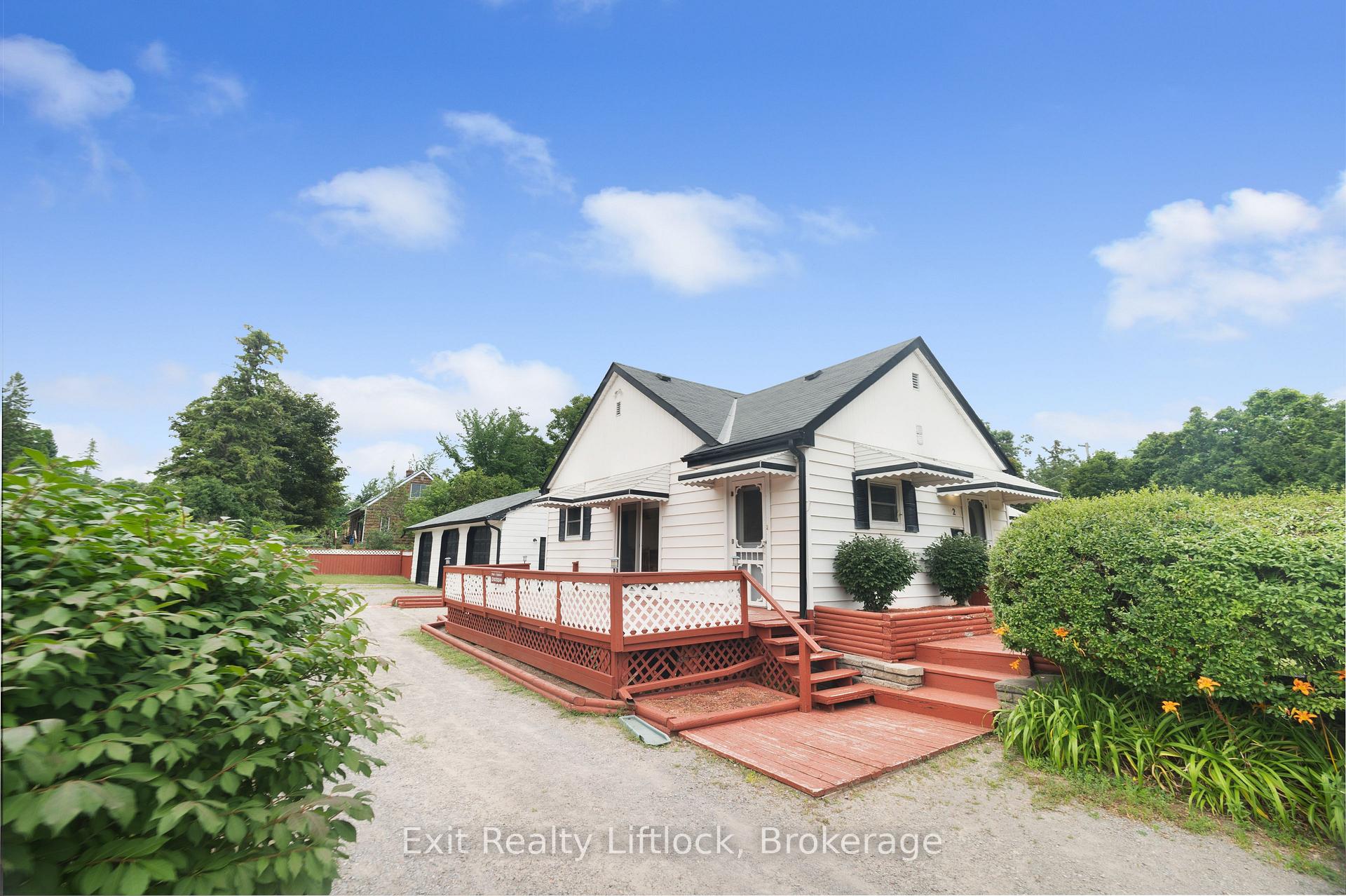 Photo of 2 Edgewood Crescent
