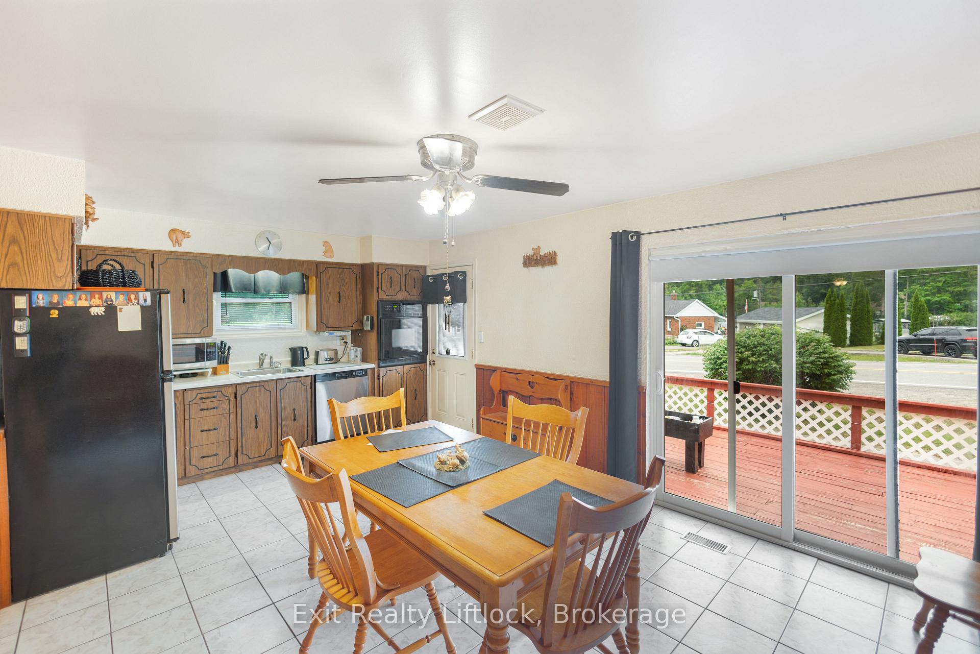 Photo 9 of 2 Edgewood Crescent, Douro-Dummer — HOMEH