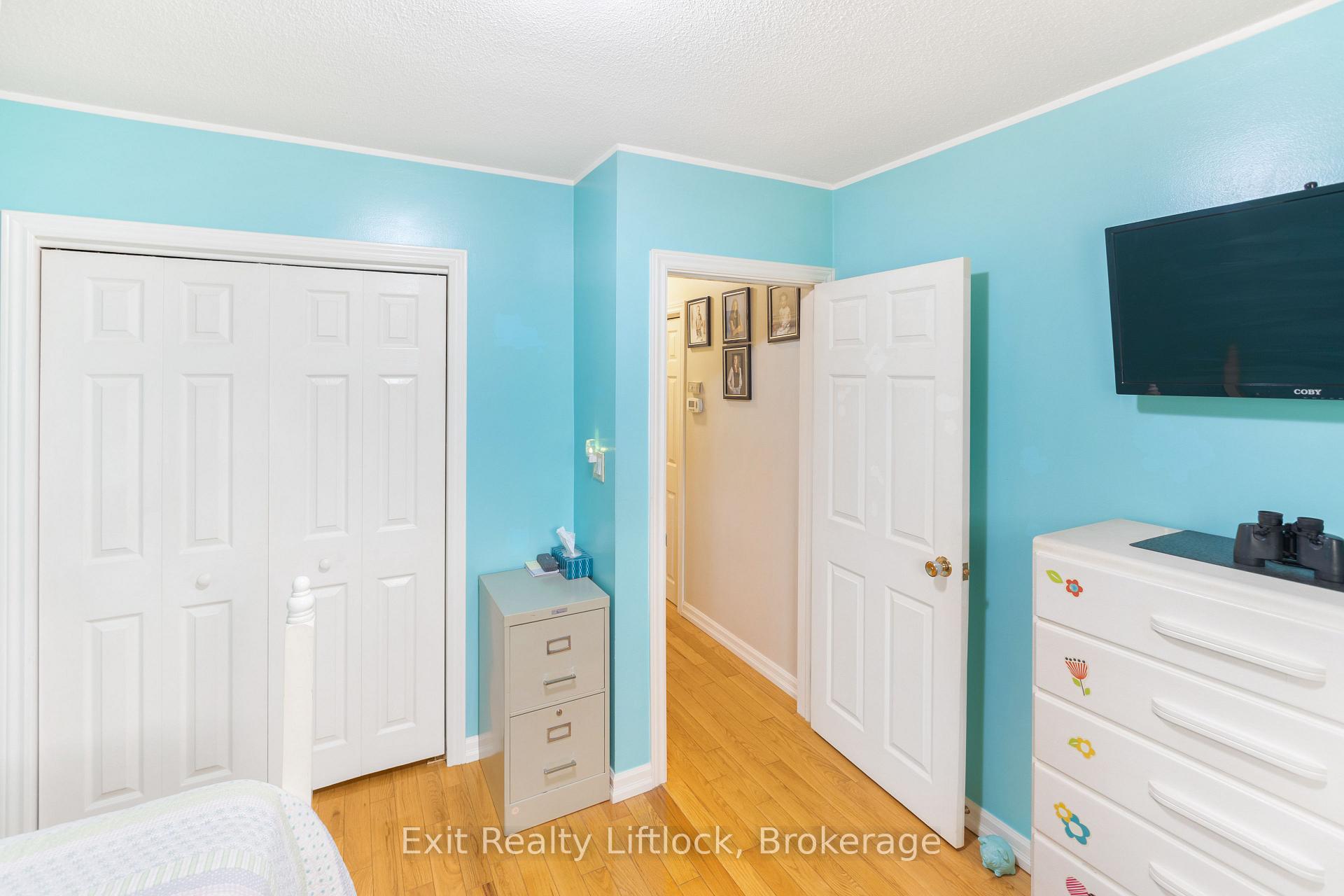 Photo 15 of 2 Edgewood Crescent, Douro-Dummer — HOMEH