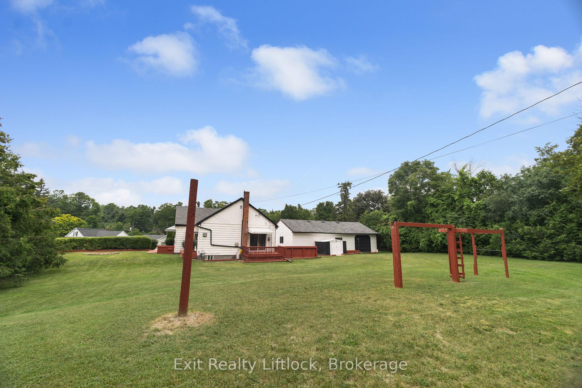 Photo 30 of 2 Edgewood Crescent, Douro-Dummer — HOMEH