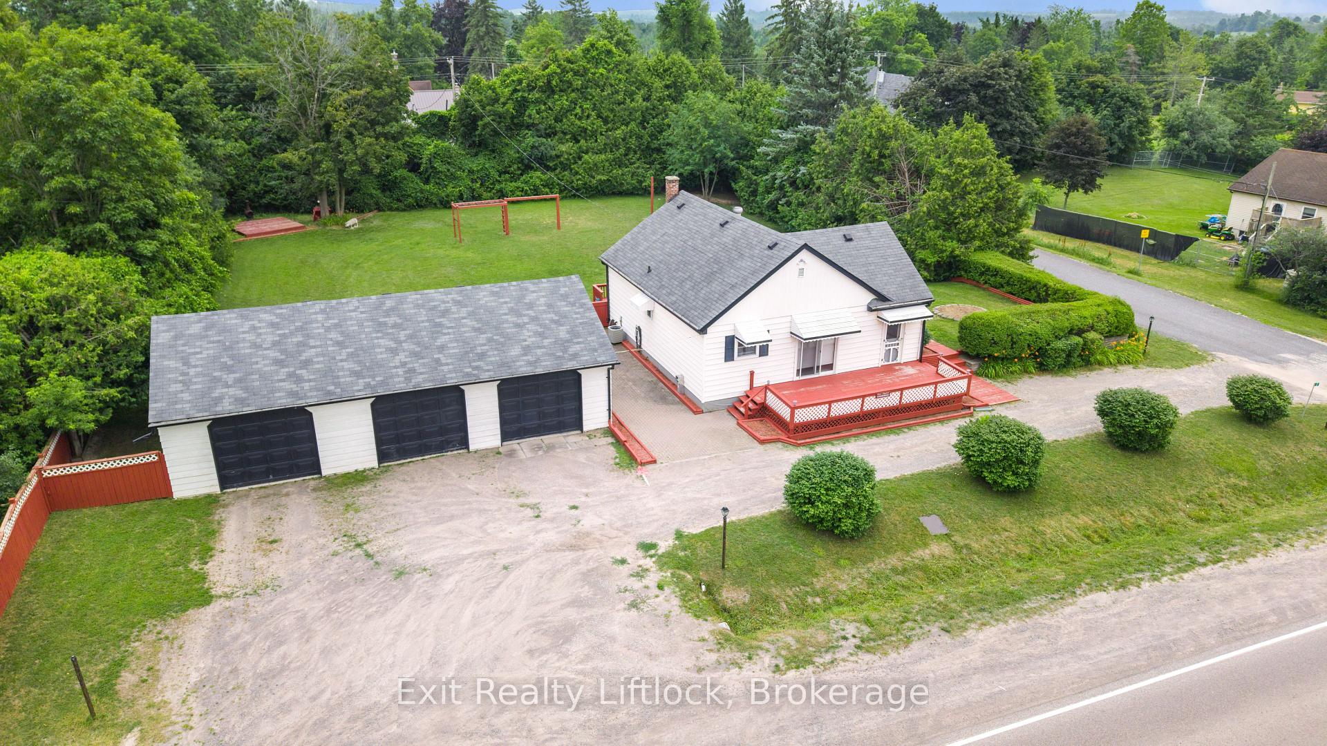 Photo 2 of 2 Edgewood Crescent, Douro-Dummer — HOMEH