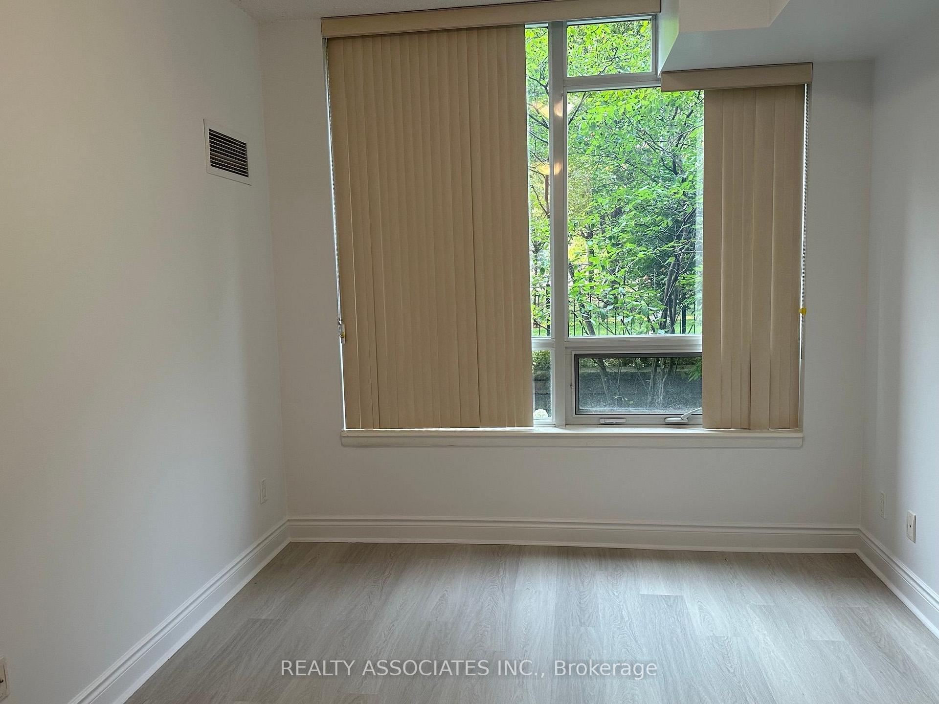 Photo 4 of Unit 181, 23 Cox Boulevard, Markham, Unionville — HOMEH
